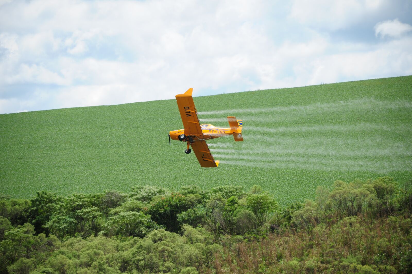 Nikon D300 sample photo. Agriculture, aviation, farm photography