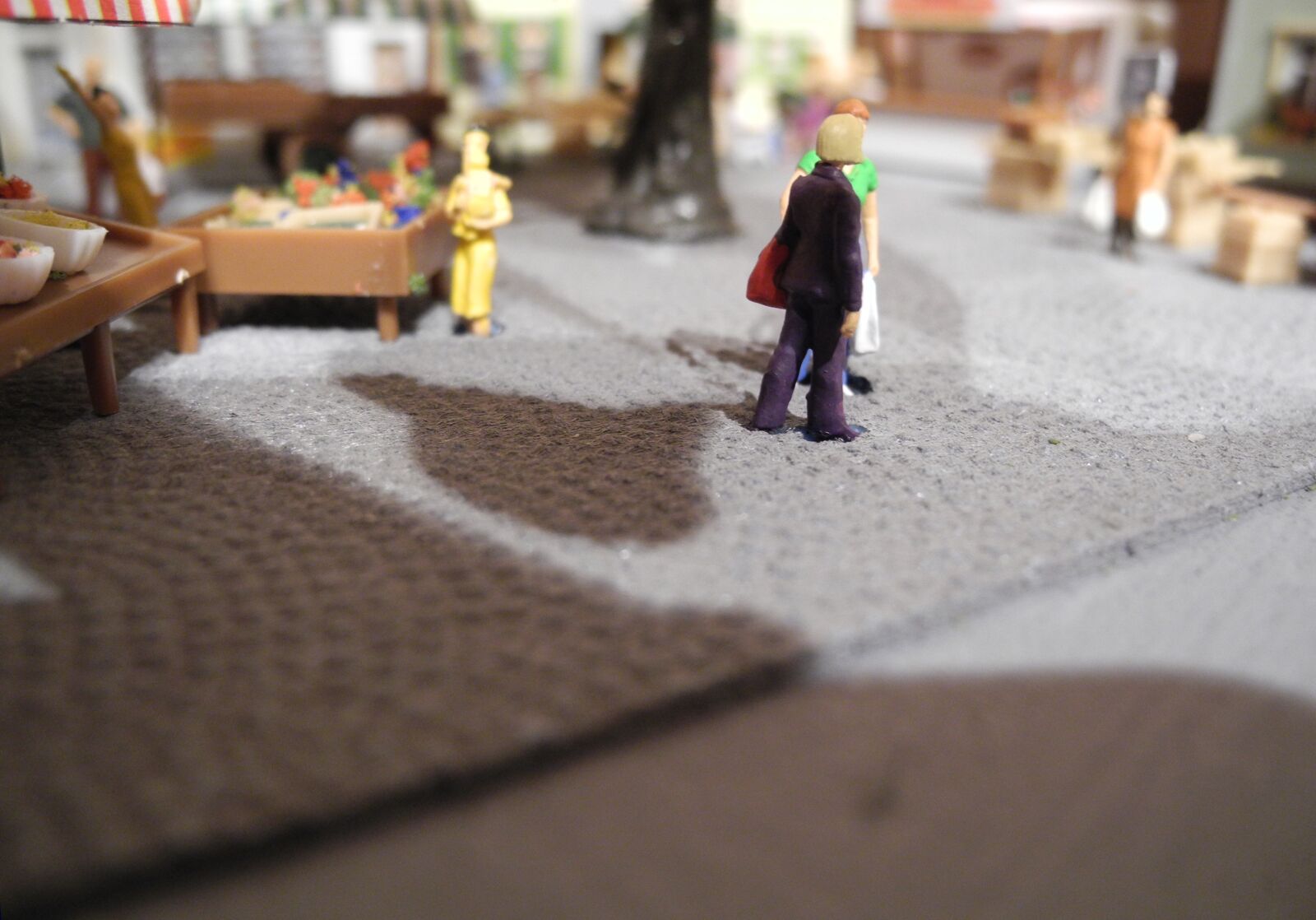Nikon Coolpix P7000 sample photo. Model train, h0, scale photography
