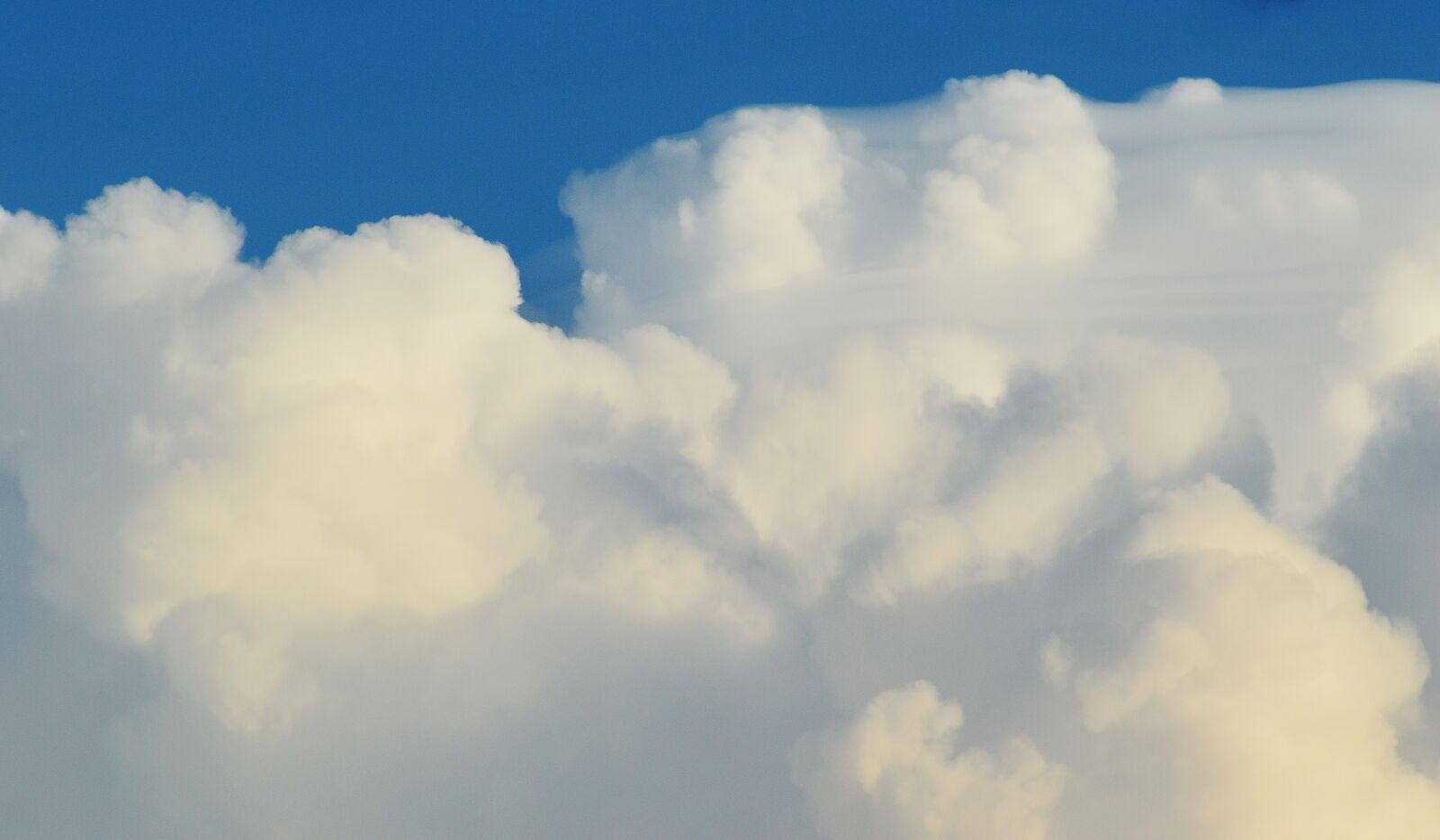 Nikon D3200 sample photo. Clouds, sky, cumulus clouds photography