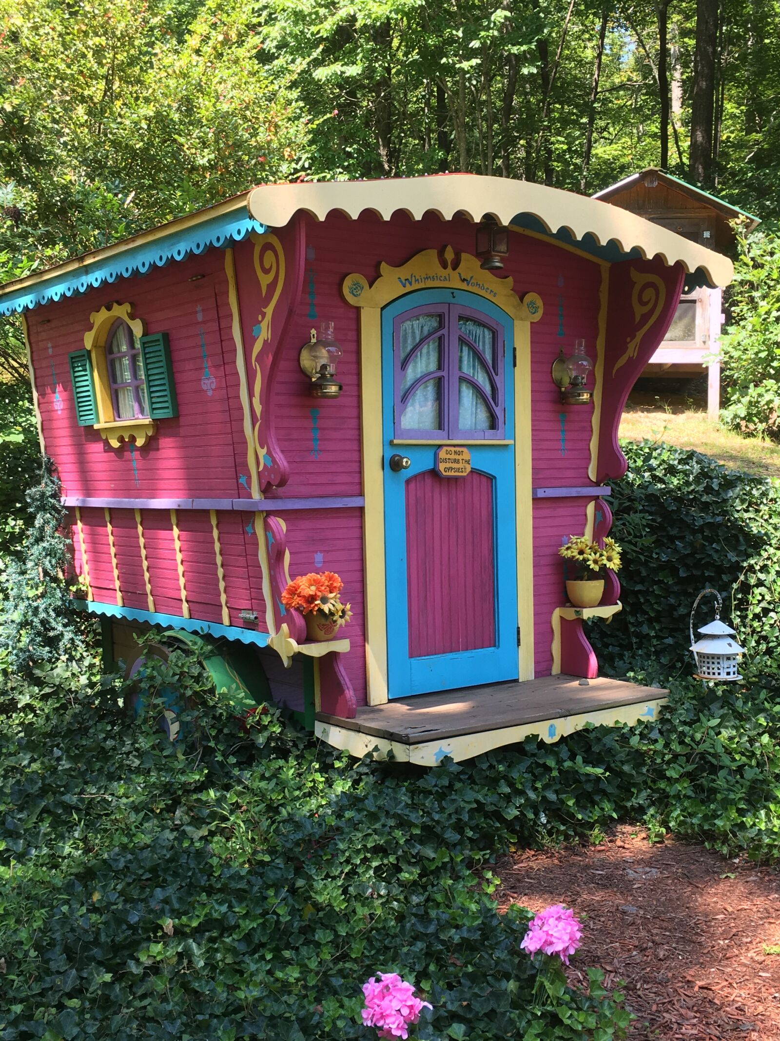 iPhone 6s Plus back camera 4.15mm f/2.2 sample photo. Tiny pink house, fairytale photography