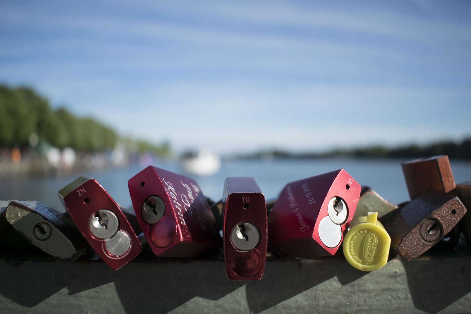 Nikon D3300 sample photo. Love, lake maschsee, castles photography