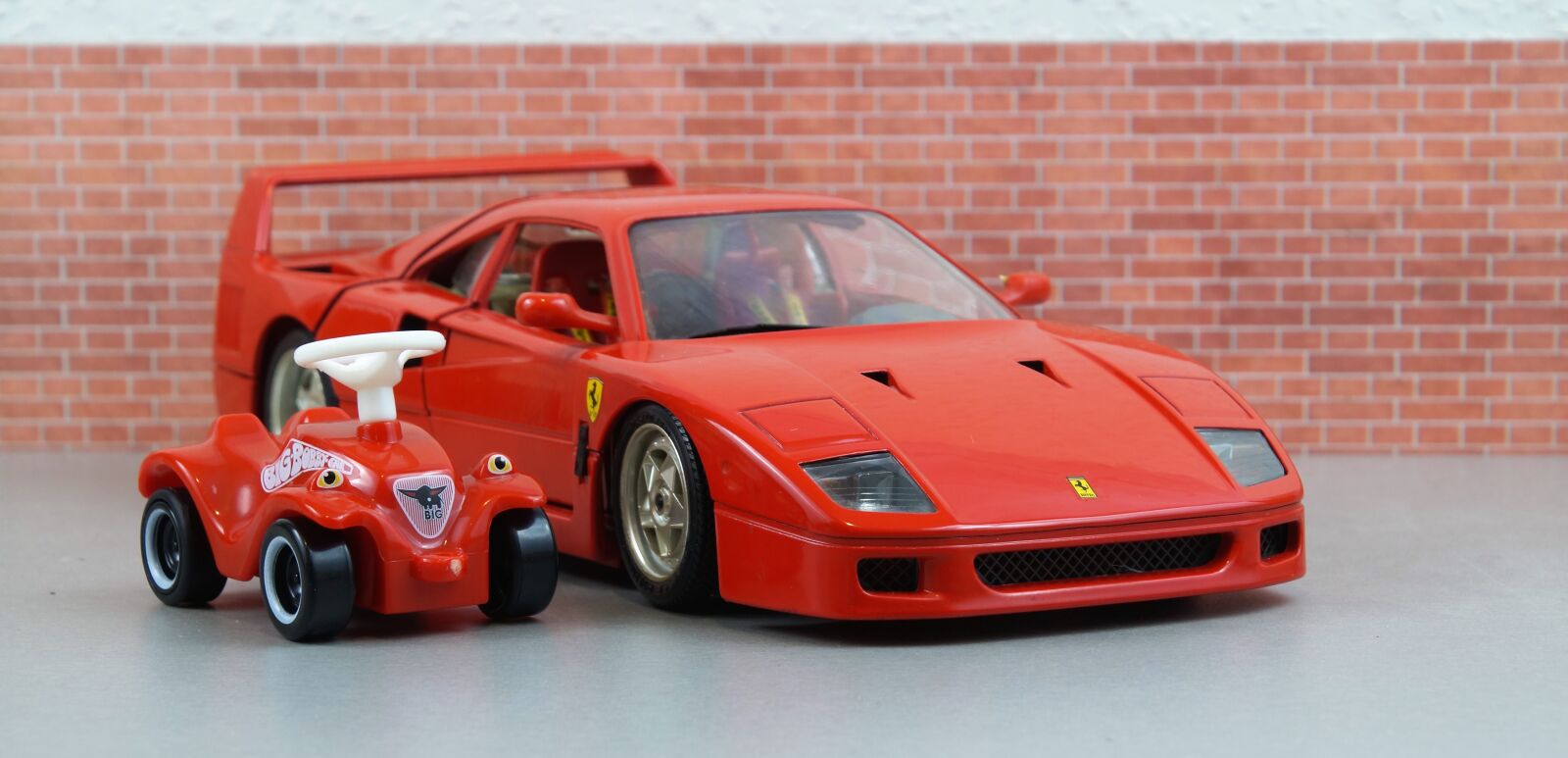 Sony DT 18-70mm F3.5-5.6 sample photo. Ferrari, bobby car, f40 photography