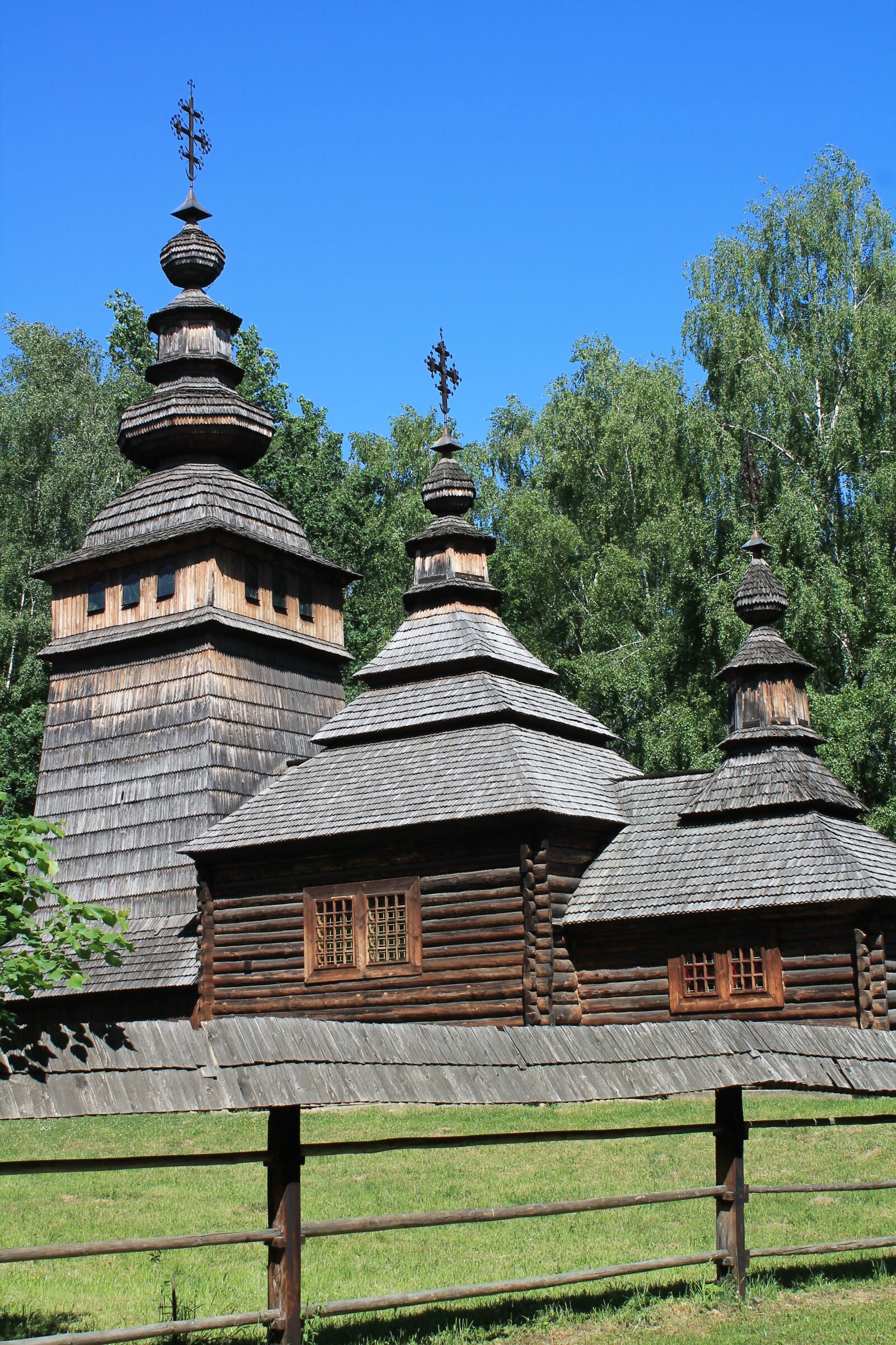 Canon EOS 1100D (EOS Rebel T3 / EOS Kiss X50) sample photo. Church, country church, ukraine photography
