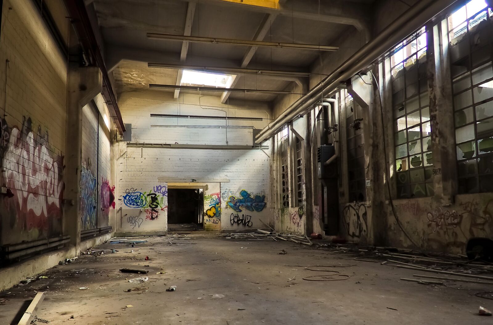 Olympus OM-D E-M10 sample photo. Lost places, factory, old photography