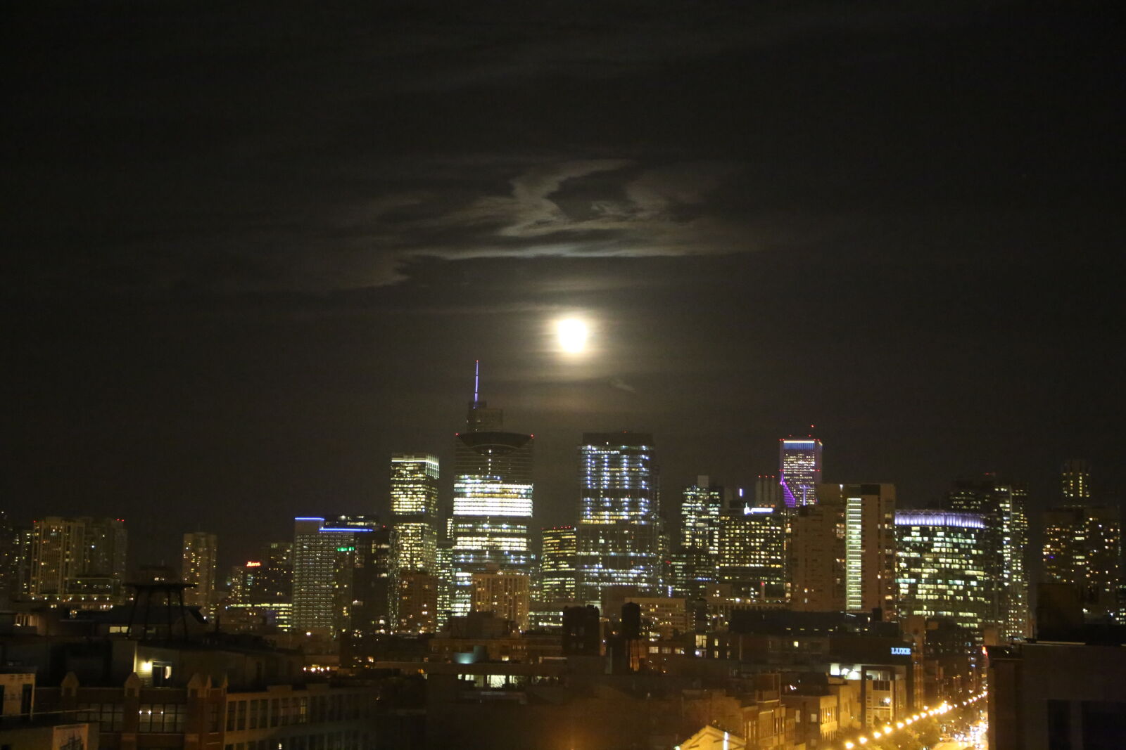 Canon EOS 5D Mark III sample photo. Chicago, moon, rise photography