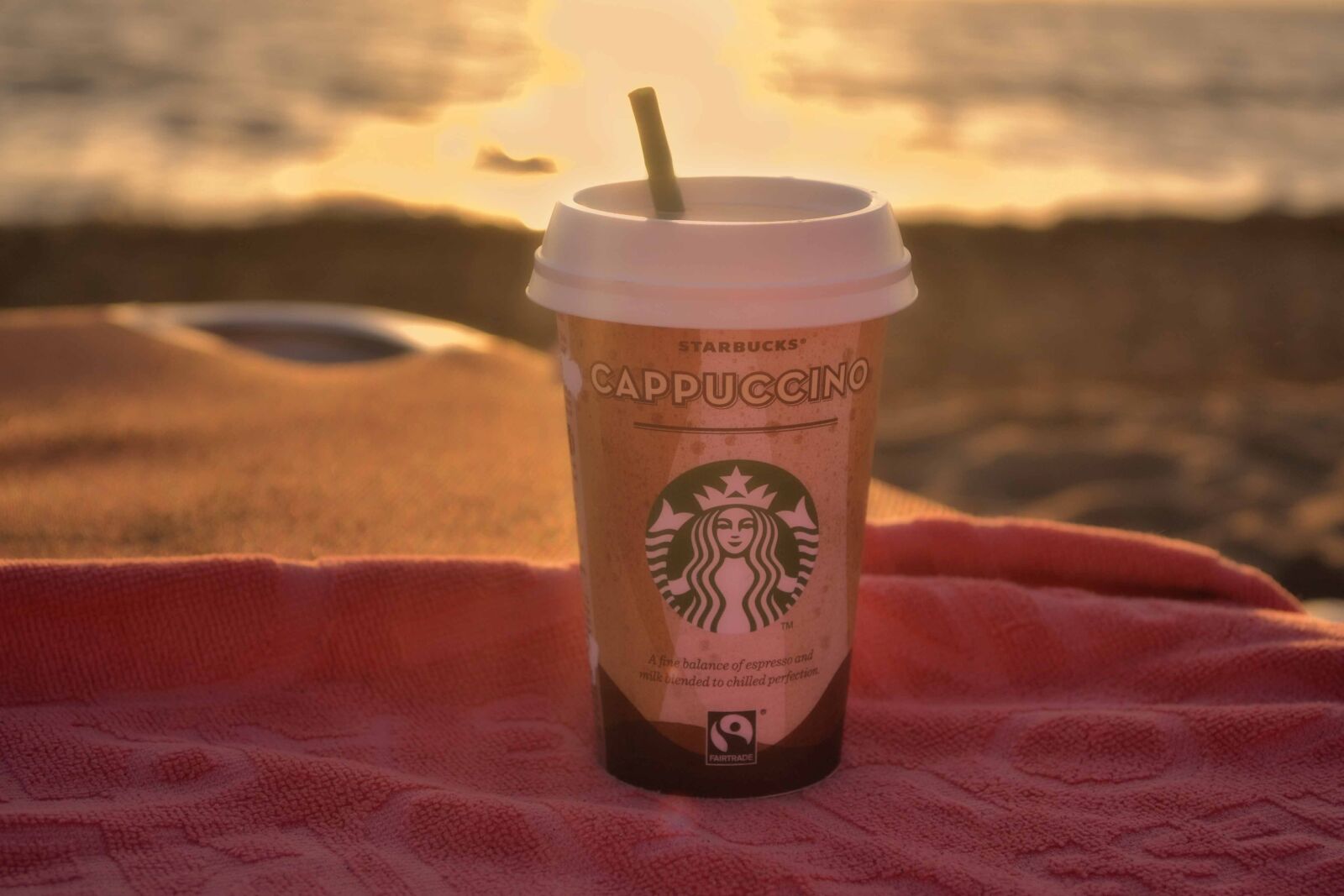Nikon D3100 sample photo. Starbucks, coffee, cappuccino photography