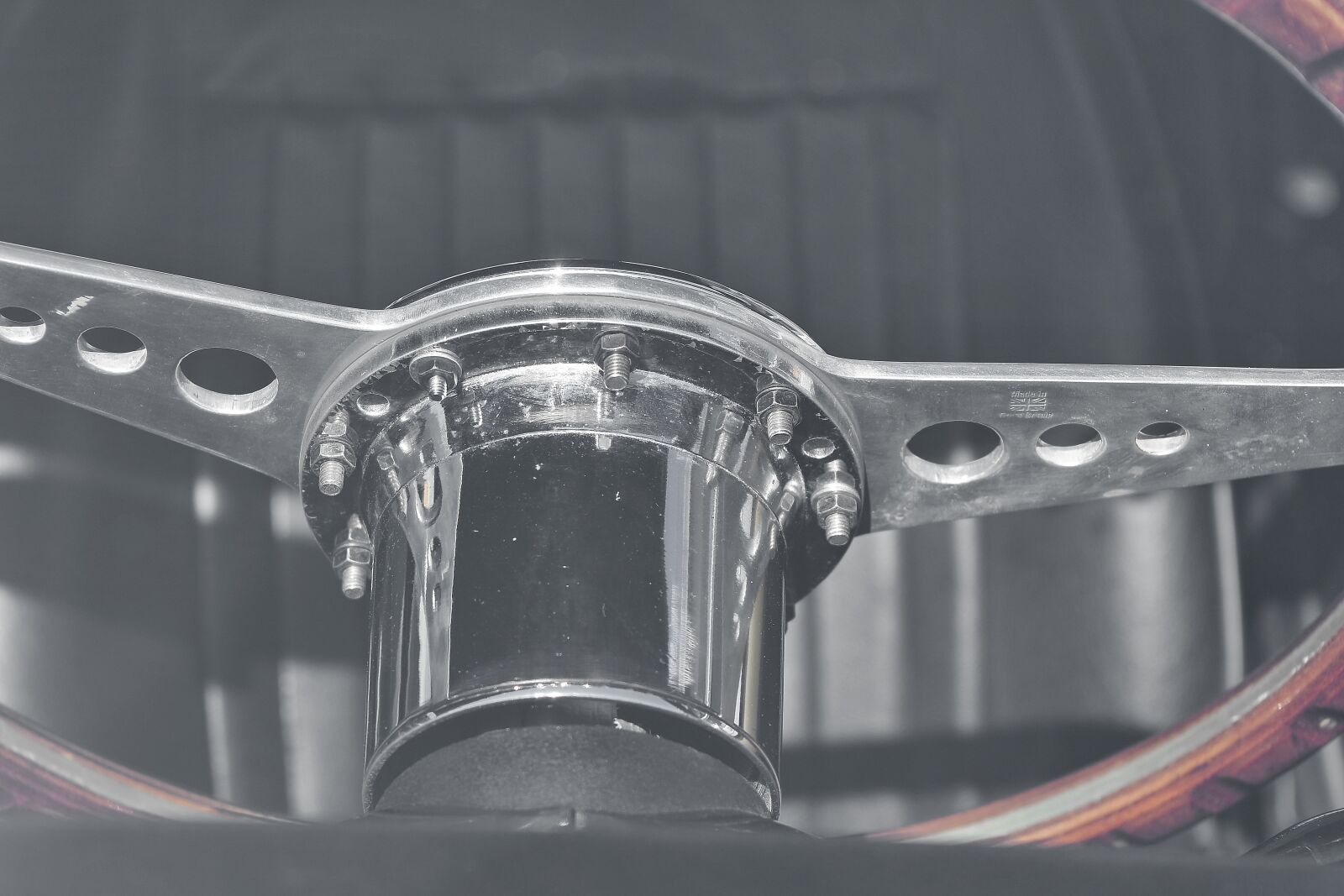 Nikon D5500 sample photo. Chrome, metal, metallic, steering photography