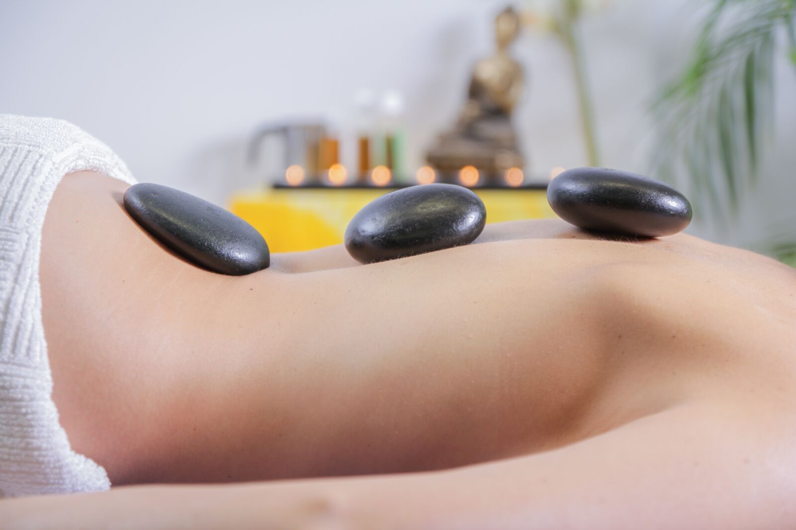 Canon EOS 60D sample photo. Massage, massage stones, welness photography