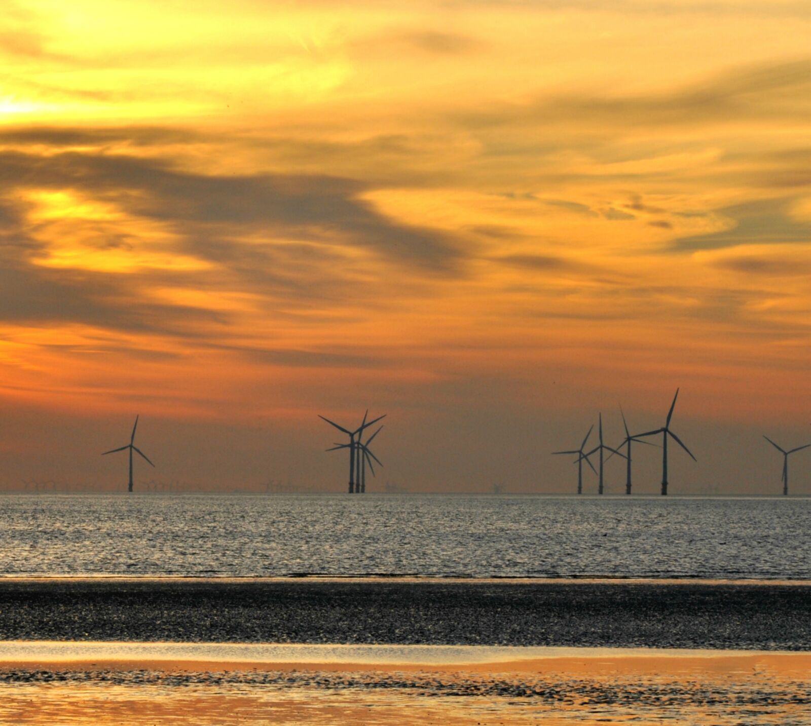 Nikon D90 sample photo. Crosby, liverpool, wind photography