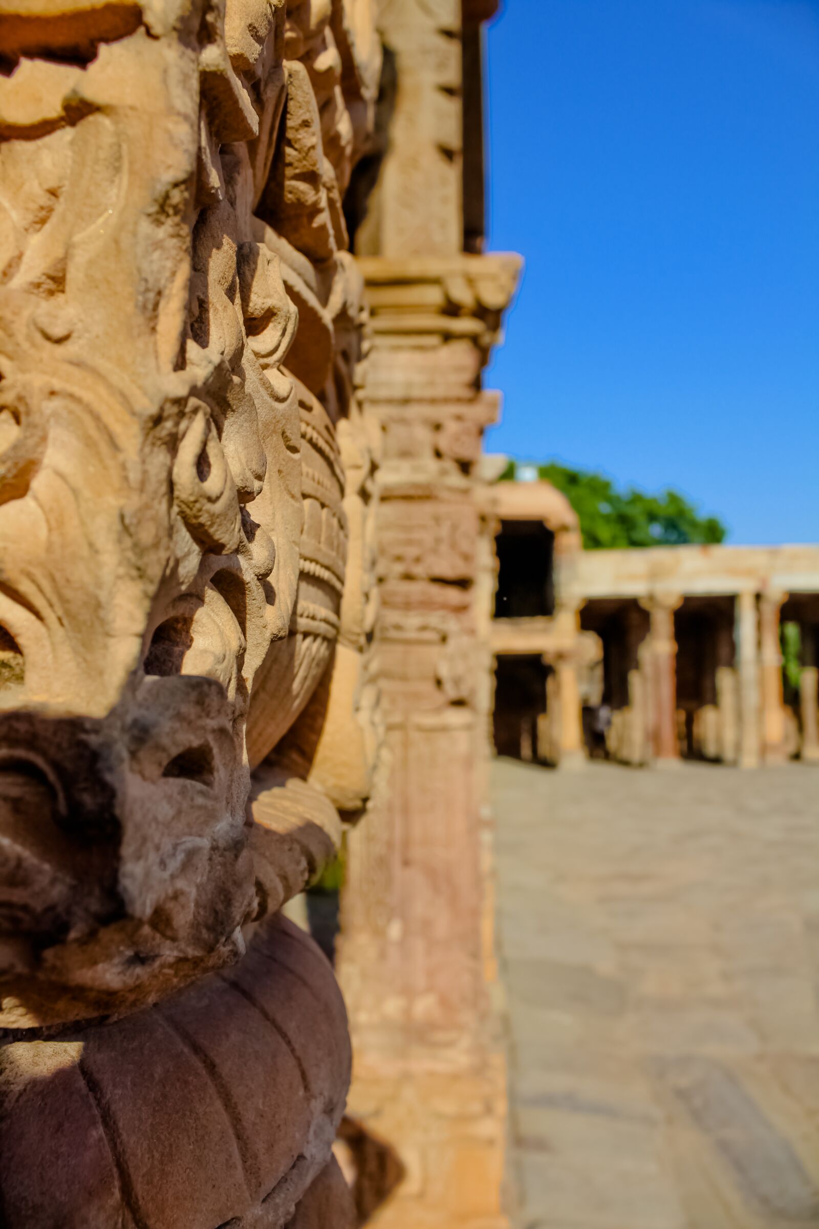 Canon EOS 1300D (EOS Rebel T6 / EOS Kiss X80) sample photo. Sclupture, india, art photography