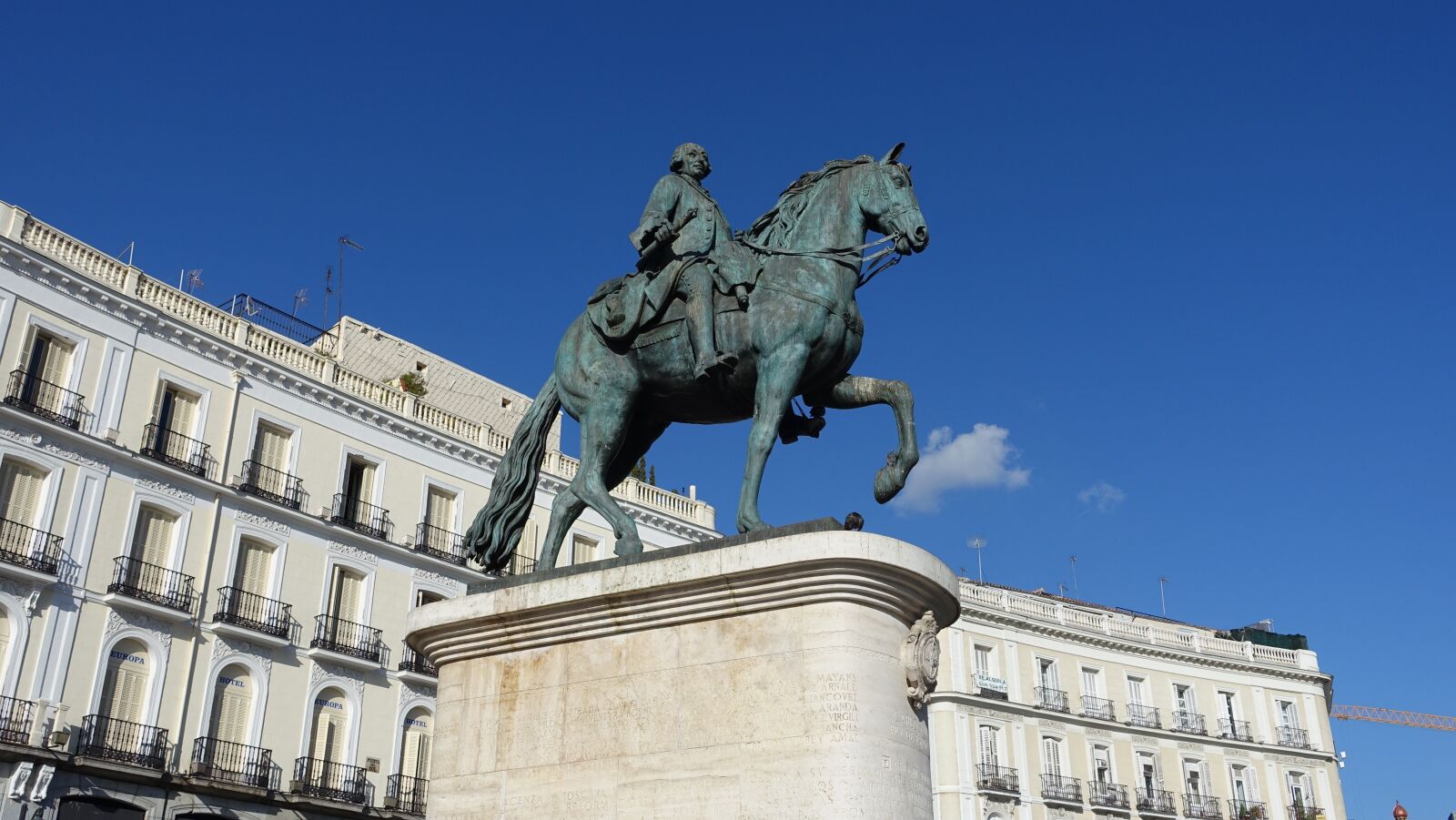 Sony Cyber-shot DSC-RX100 III sample photo. Sculpture, statue, carlos 3 years photography