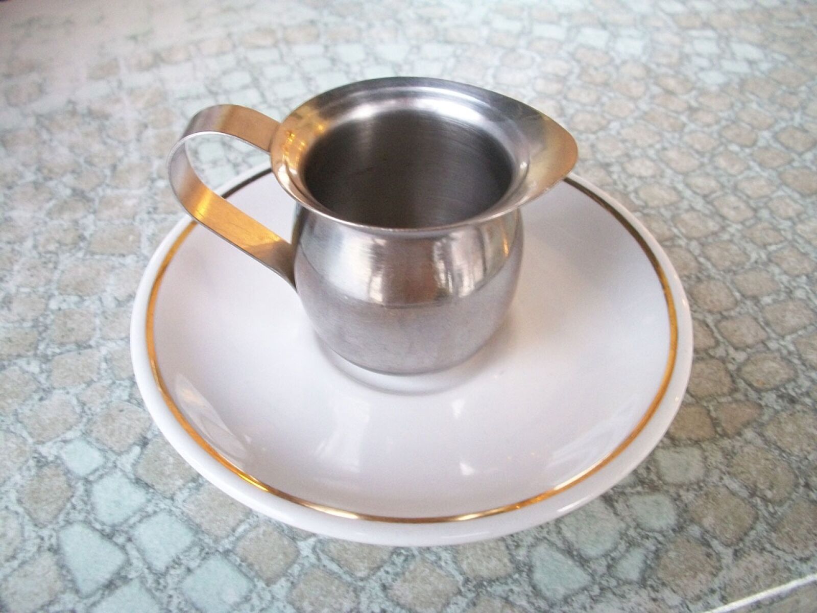 Kodak EASYSHARE M340 DIGITAL CAMERA sample photo. Pitcher, aluminum, metal photography