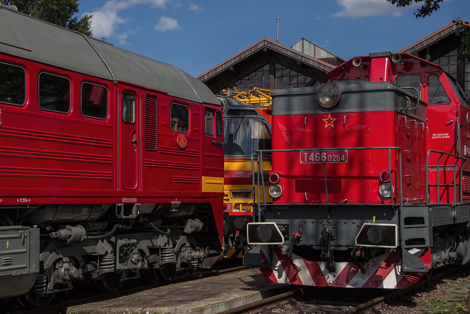 Canon EOS 600D (Rebel EOS T3i / EOS Kiss X5) sample photo. Locomotive, train, the historical photography