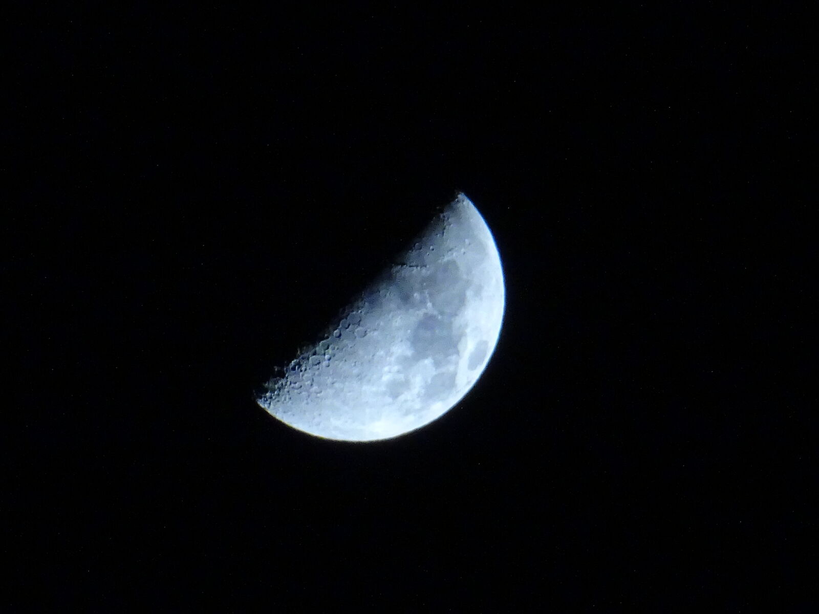Sony DSC-HX60 sample photo. Astronomy, crater, dark, half photography