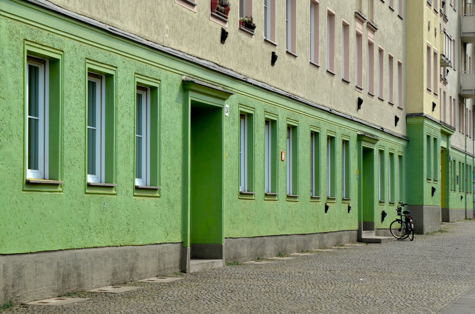 Nikon D7000 sample photo. Architecture, house, street photography