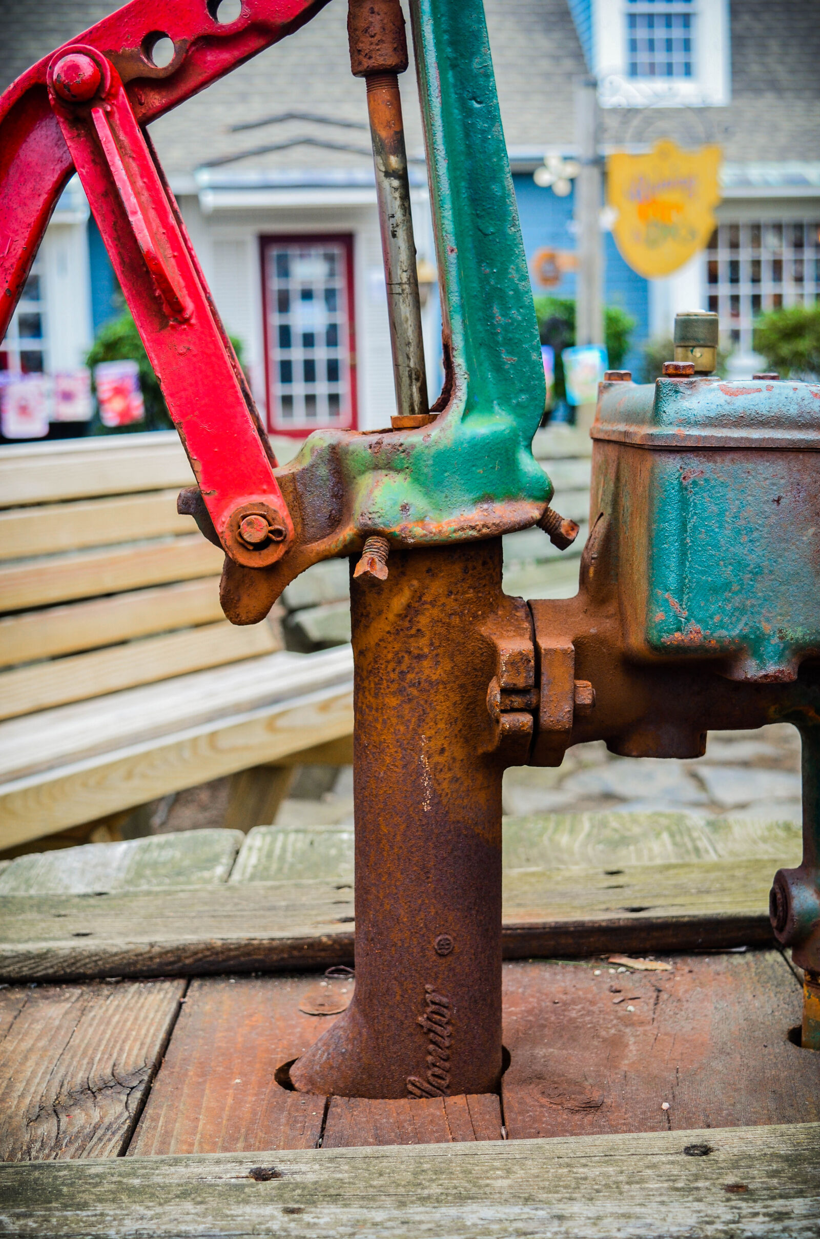 Nikon D5100 sample photo. Old, vintage, water, pump photography