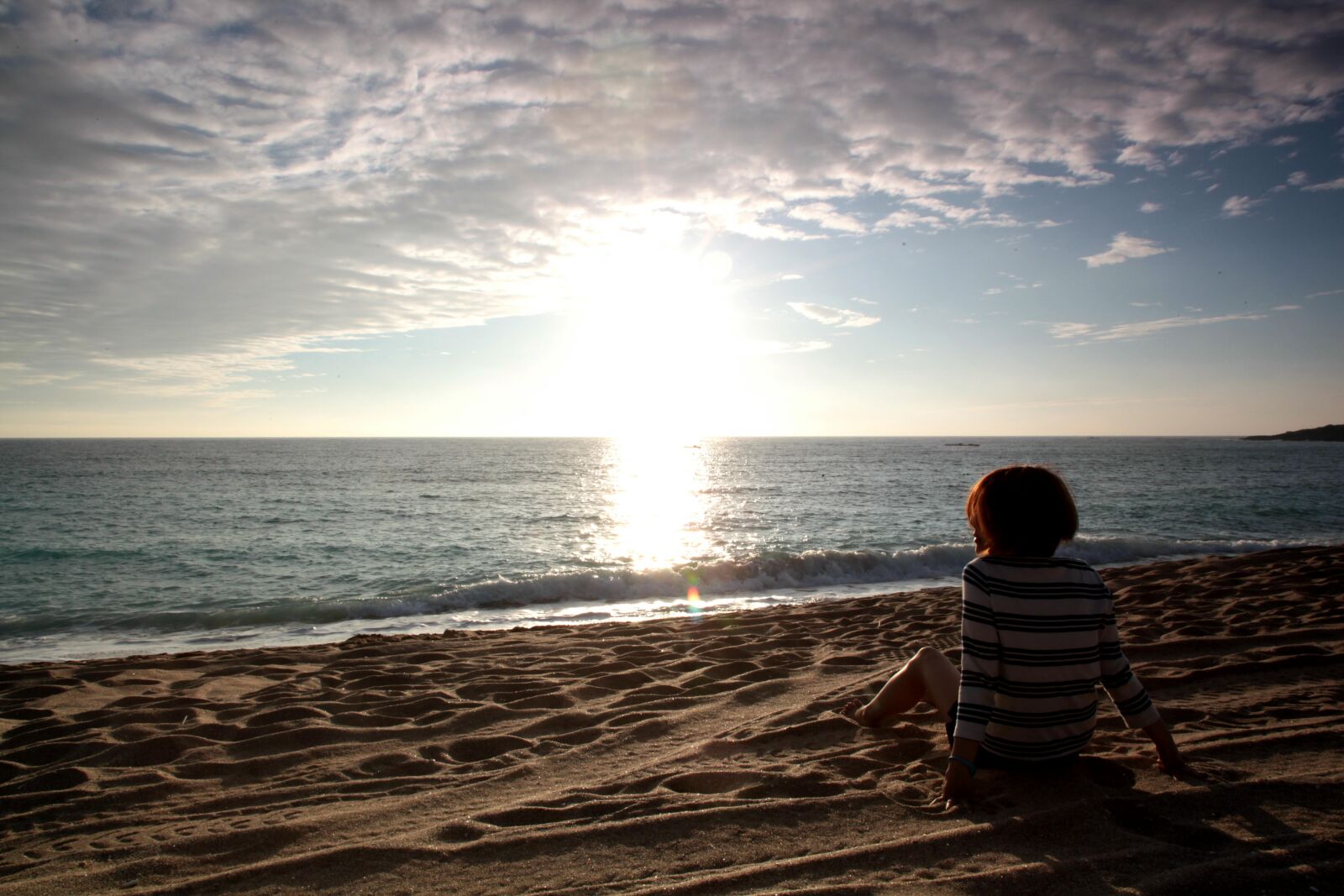 Canon EOS 5D Mark II sample photo. Beach, ocean, girl photography
