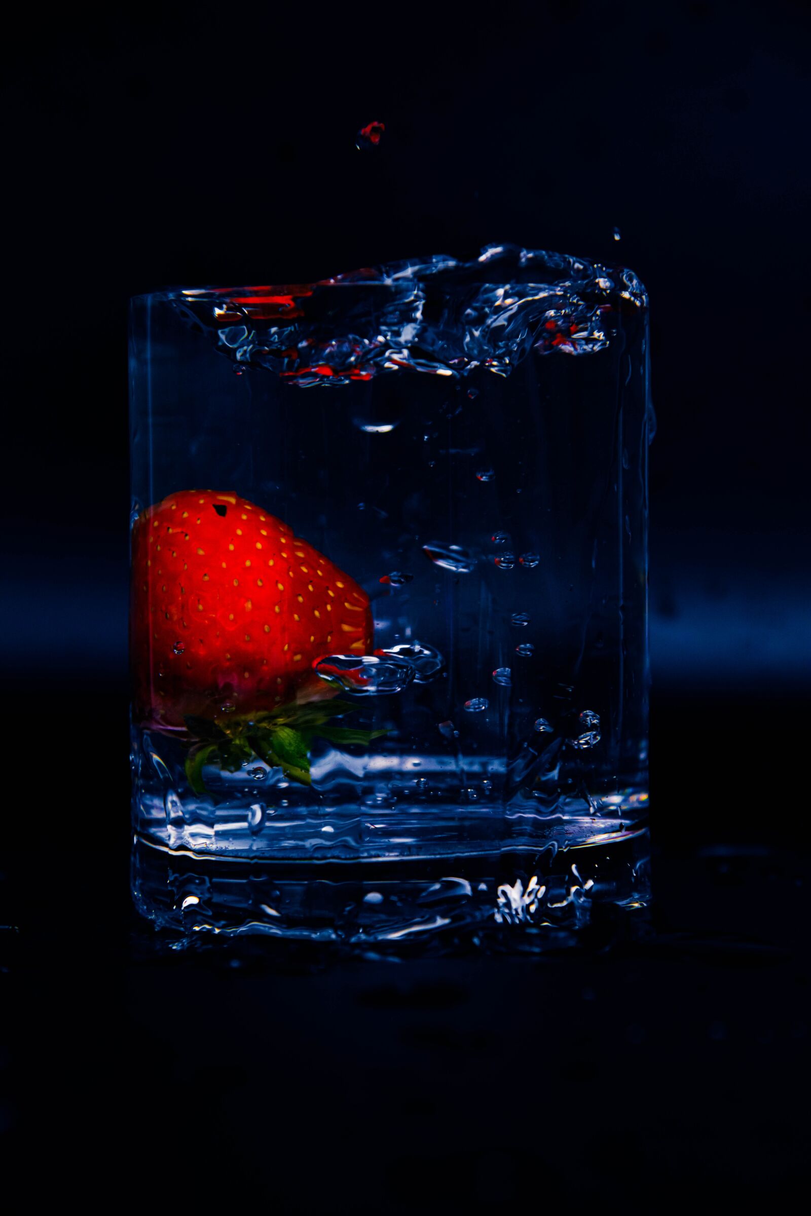 Nikon D850 sample photo. Splash, summer, strawberry photography