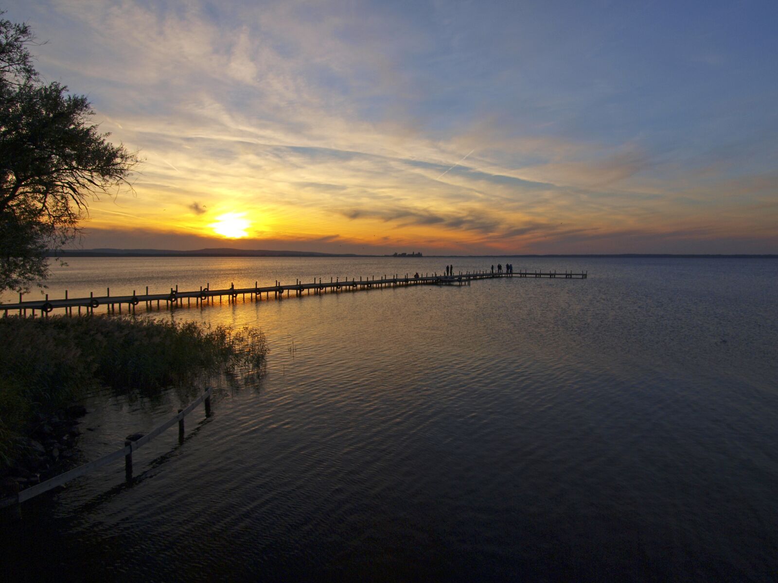 Olympus E-520 (EVOLT E-520) sample photo. Landscape, water, twilight photography