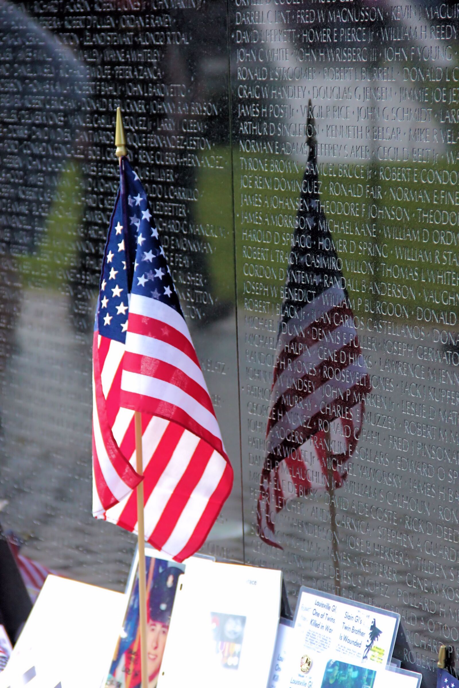 Canon EF-S 18-135mm F3.5-5.6 IS sample photo. Flag, memorial day, american photography
