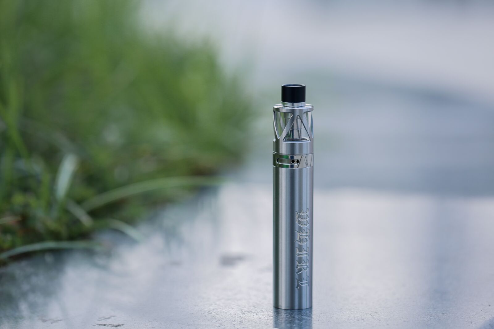 Canon EF 100mm F2.8L Macro IS USM sample photo. Vape, electronic cigarette, atomizer photography