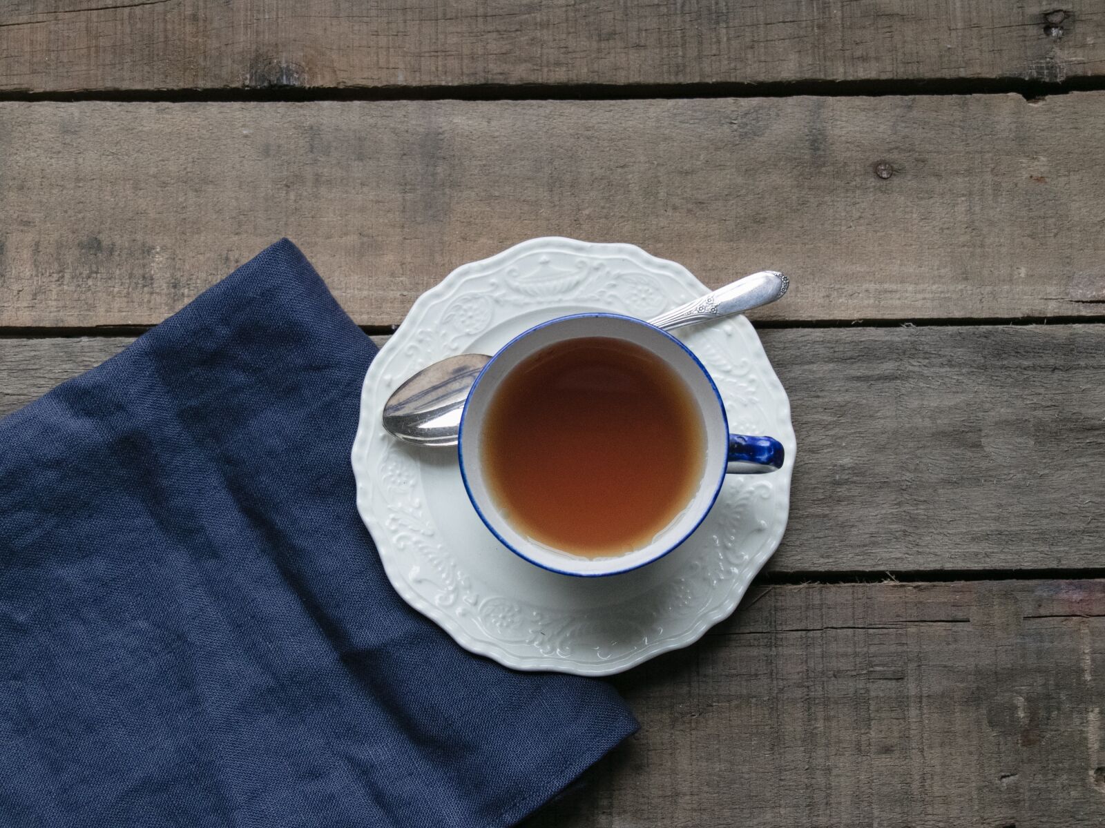 Canon EF-S 18-135mm F3.5-5.6 IS USM sample photo. Teacup, tea, drink photography