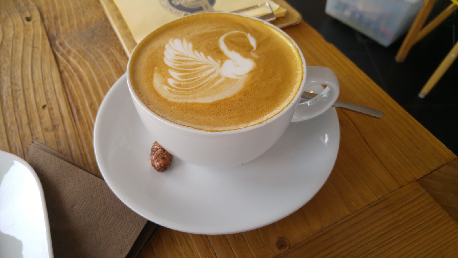 LG G4 sample photo. Coffee, cappuccino, cappuccino art photography