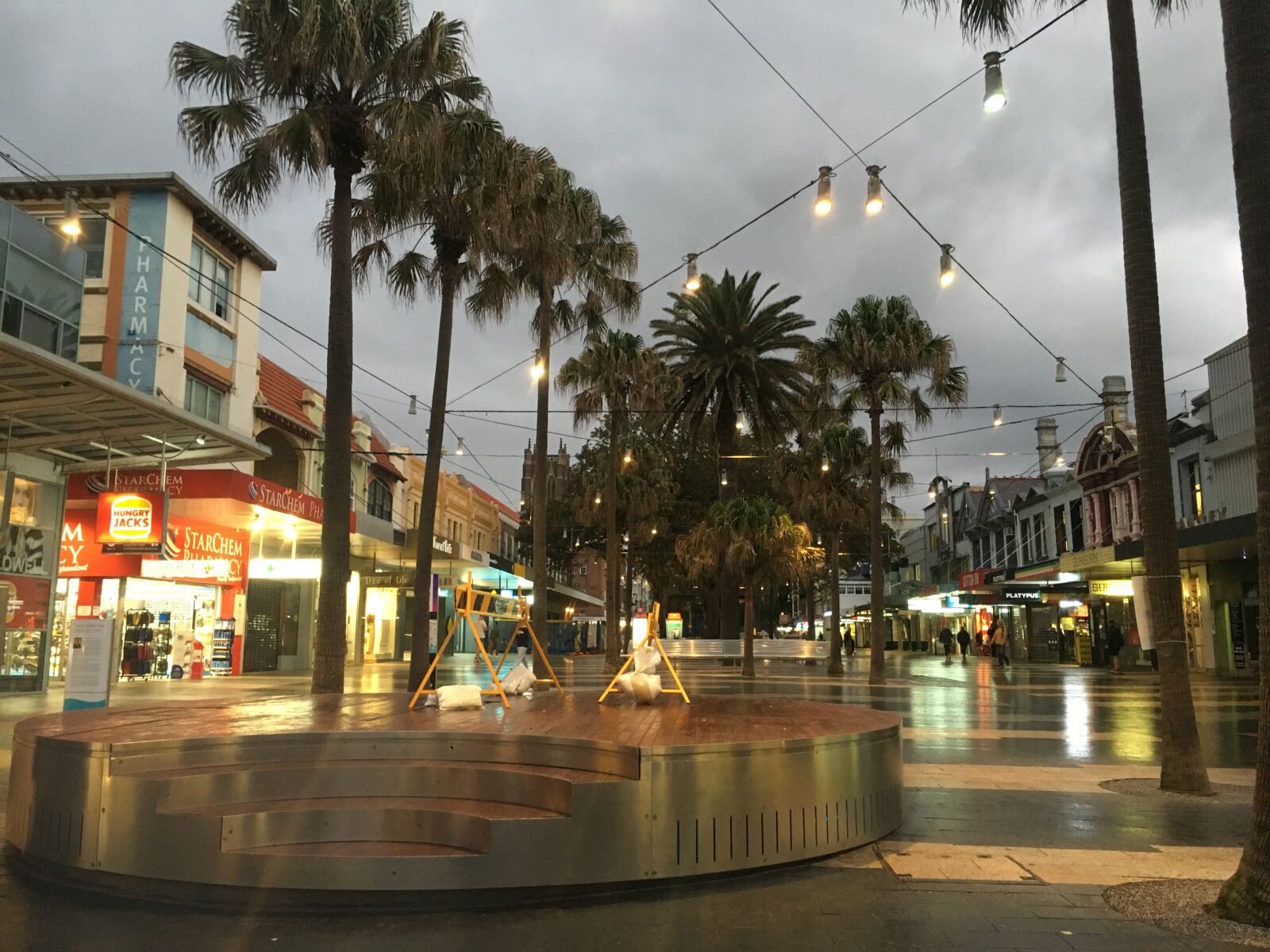 Apple iPhone 6s sample photo. If, manly beach, corso photography