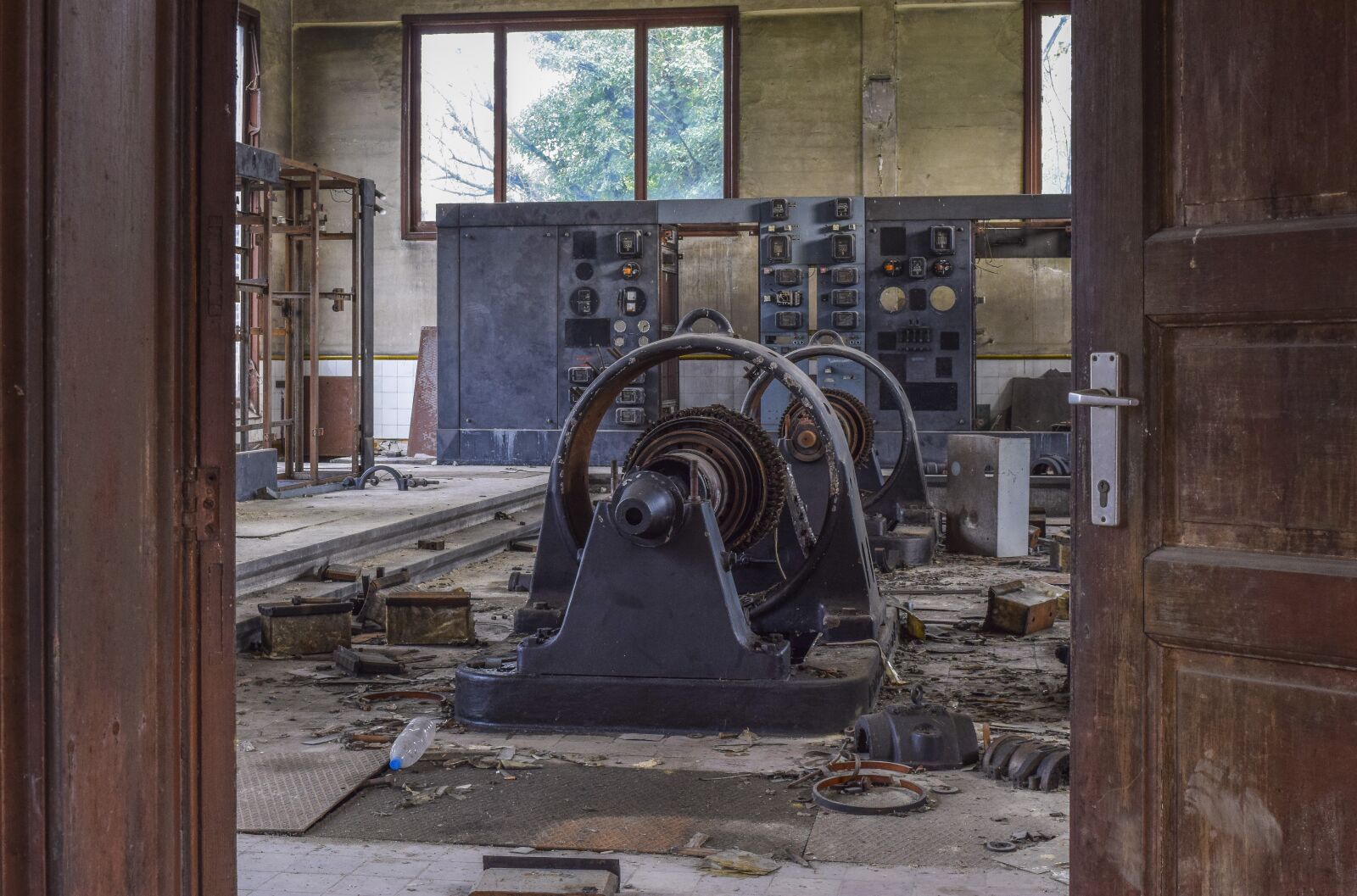 Nikon D3300 sample photo. Lost places, turbine, power photography