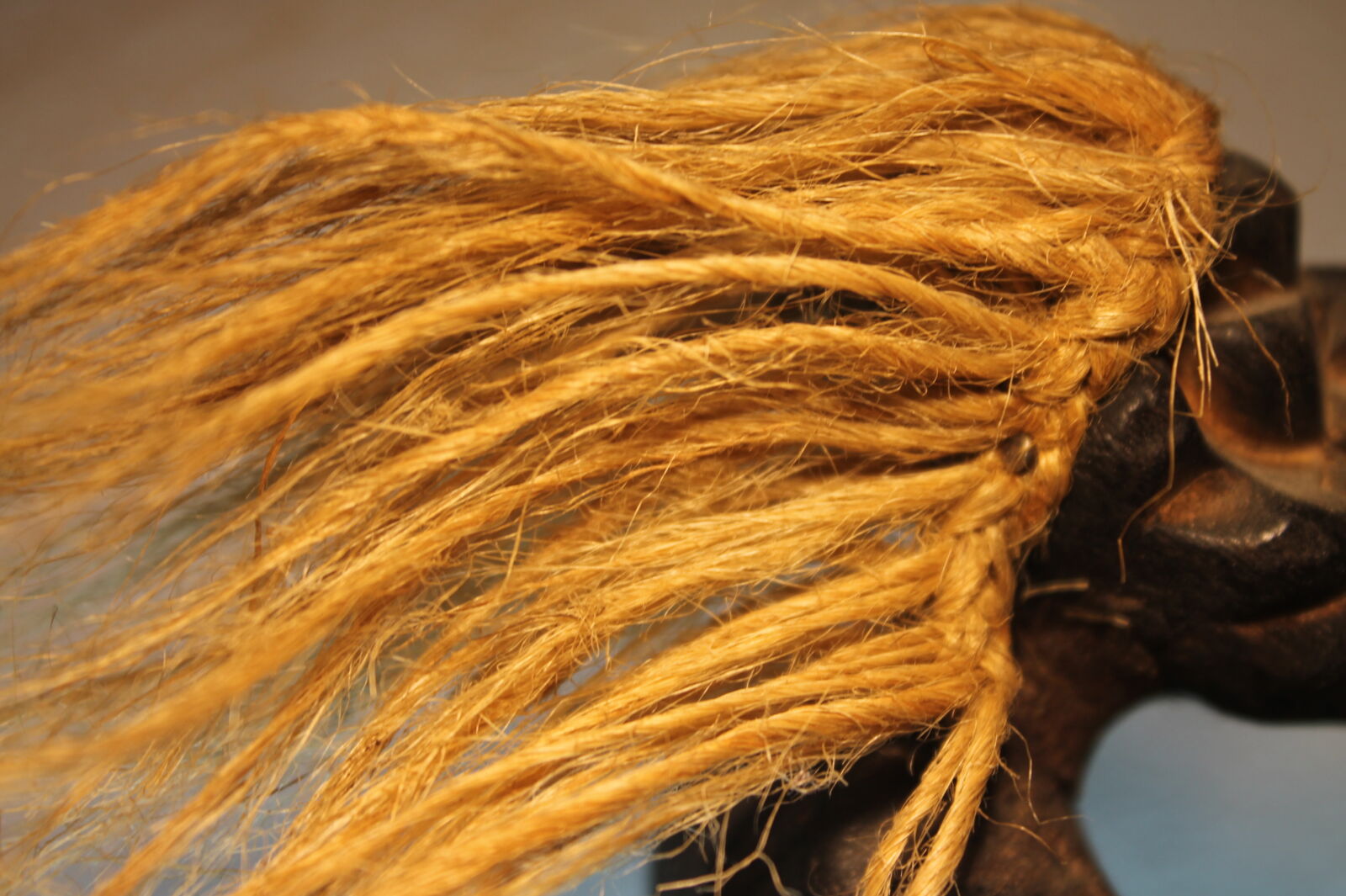 Canon EOS 1100D (EOS Rebel T3 / EOS Kiss X50) sample photo. Hair, statuette, wood photography