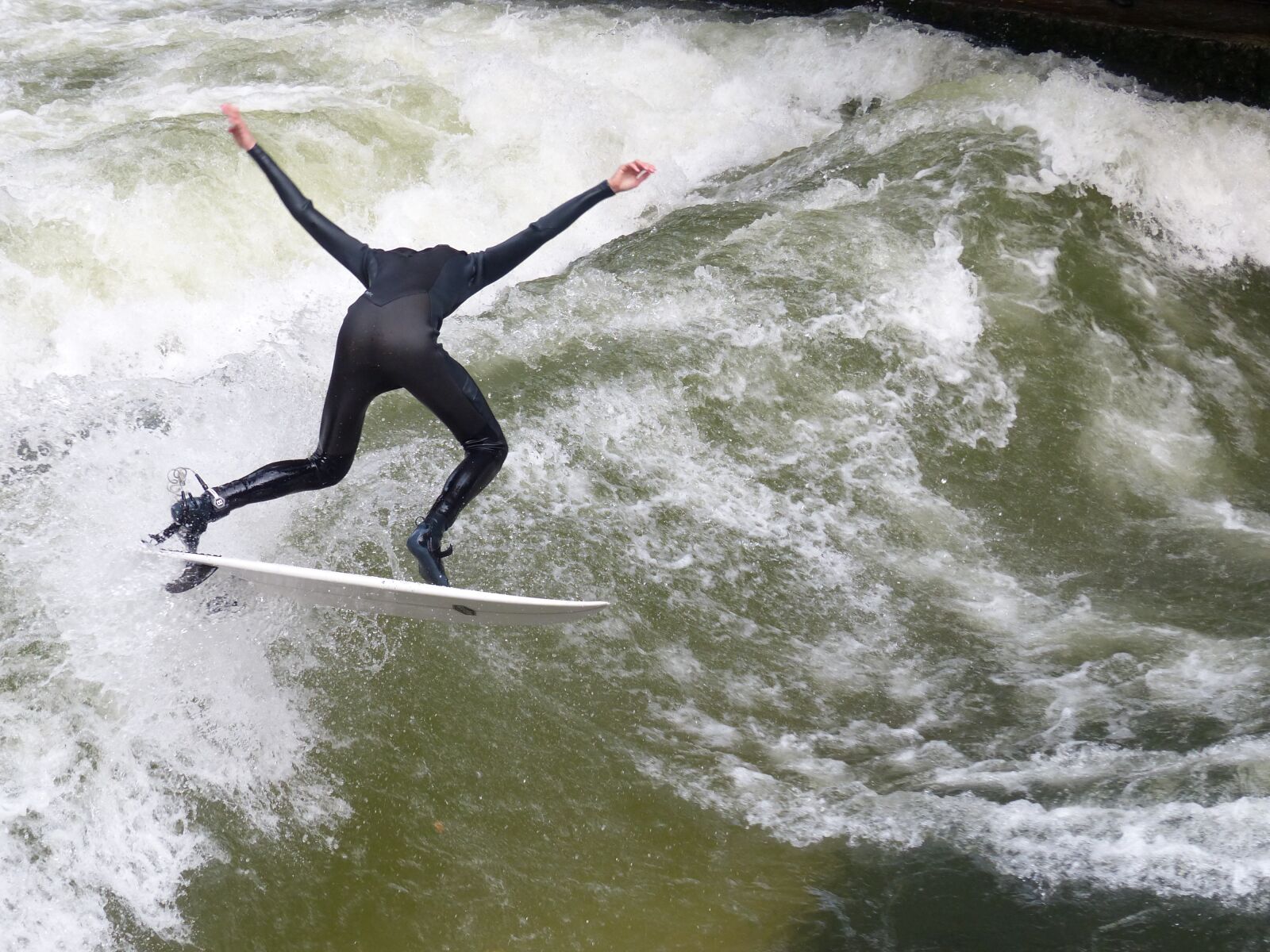 Panasonic Lumix DMC-FZ200 sample photo. Eisbach, surfer, surfing photography