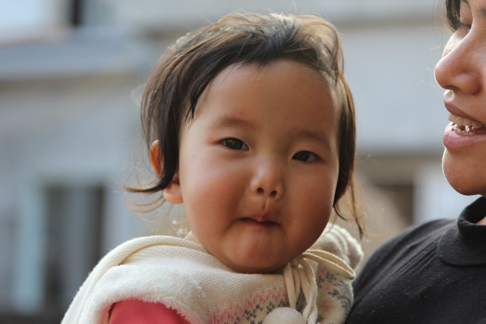 Canon EOS 60D + Canon EF 24-105mm F4L IS USM sample photo. Kids, vietnam, girl photography