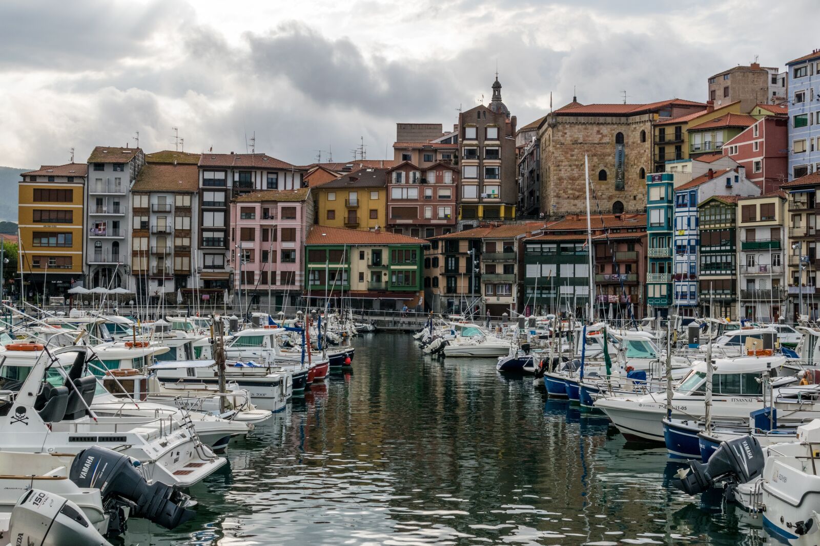 Nikon D3300 sample photo. Bermeo, vizcaya, port photography