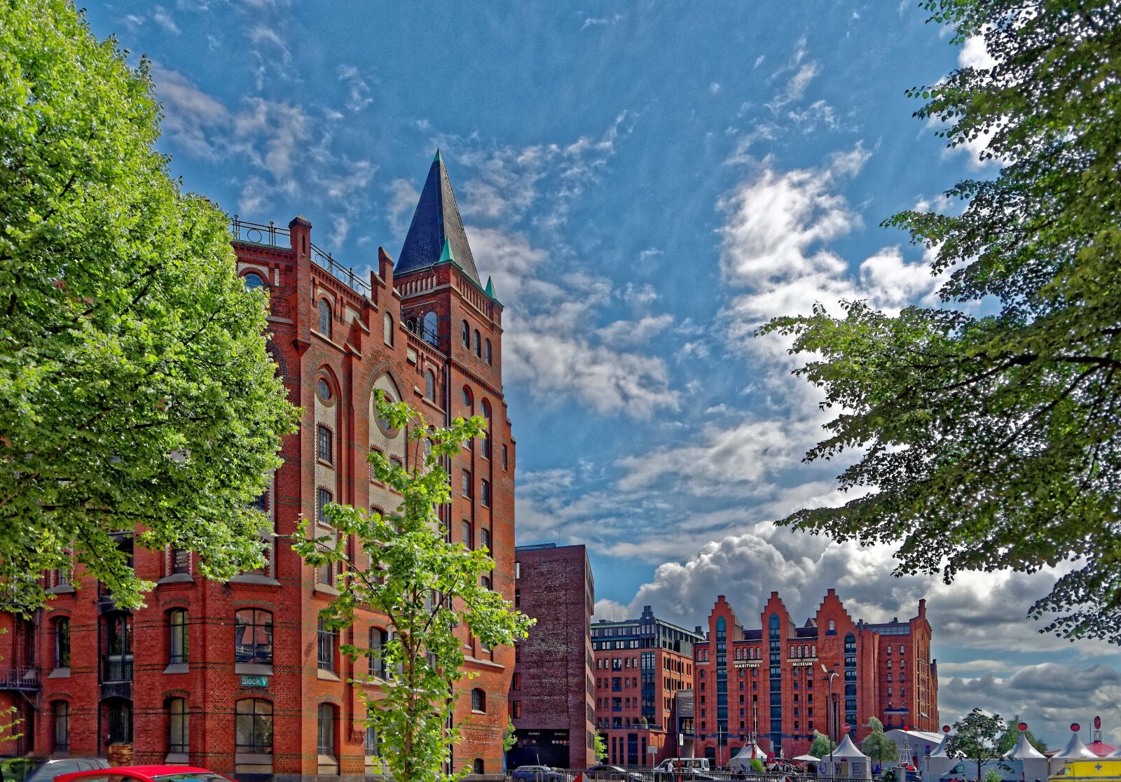Pentax K-30 sample photo. Hamburg, speicherstadt, brick photography