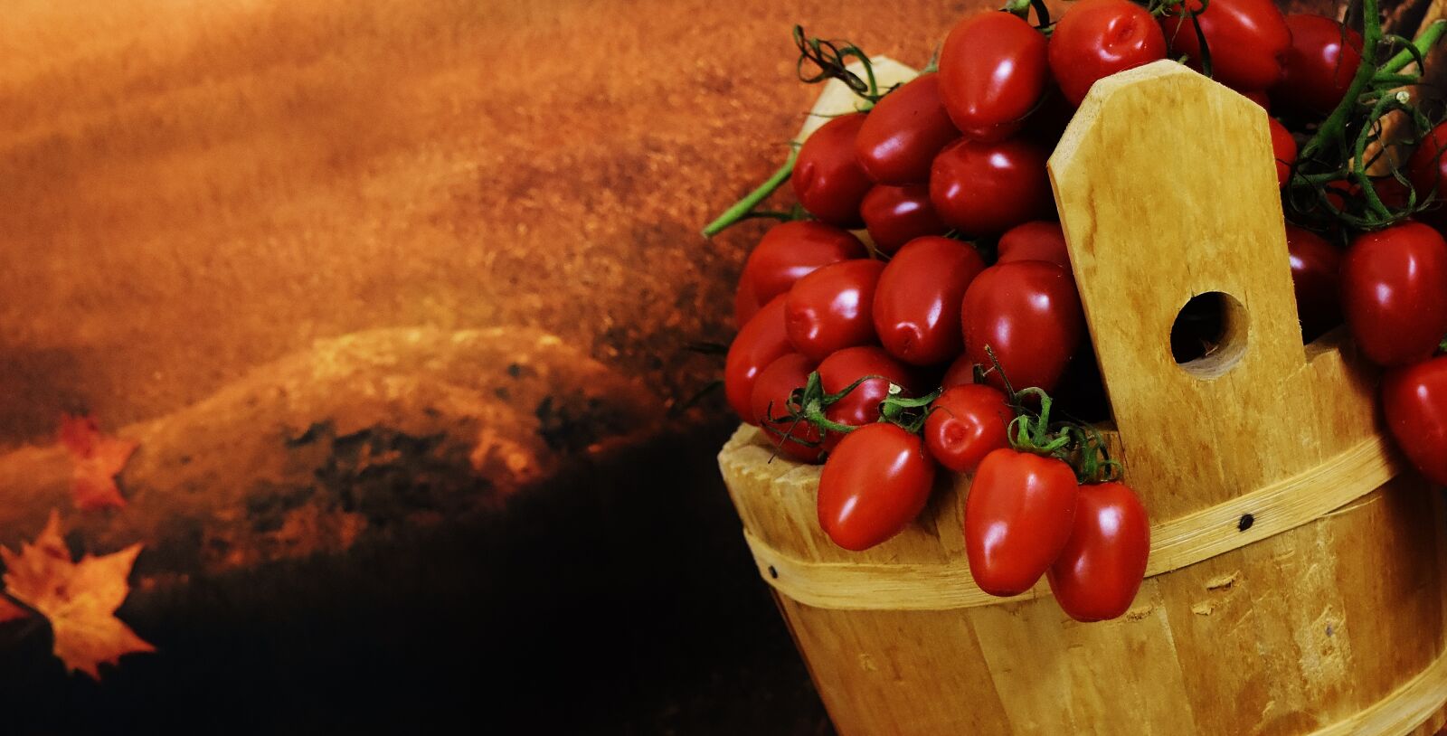 Nikon D7200 sample photo. Tomatoes, wooden bucket, collect photography