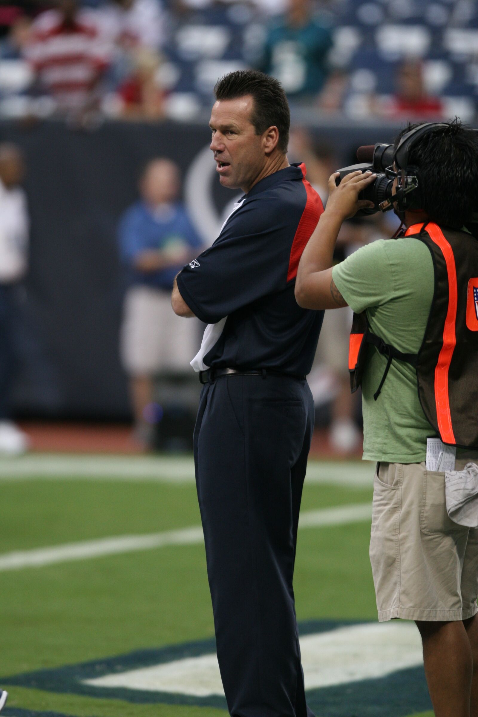 Canon EOS 20D sample photo. Football coach, professional, nfl photography