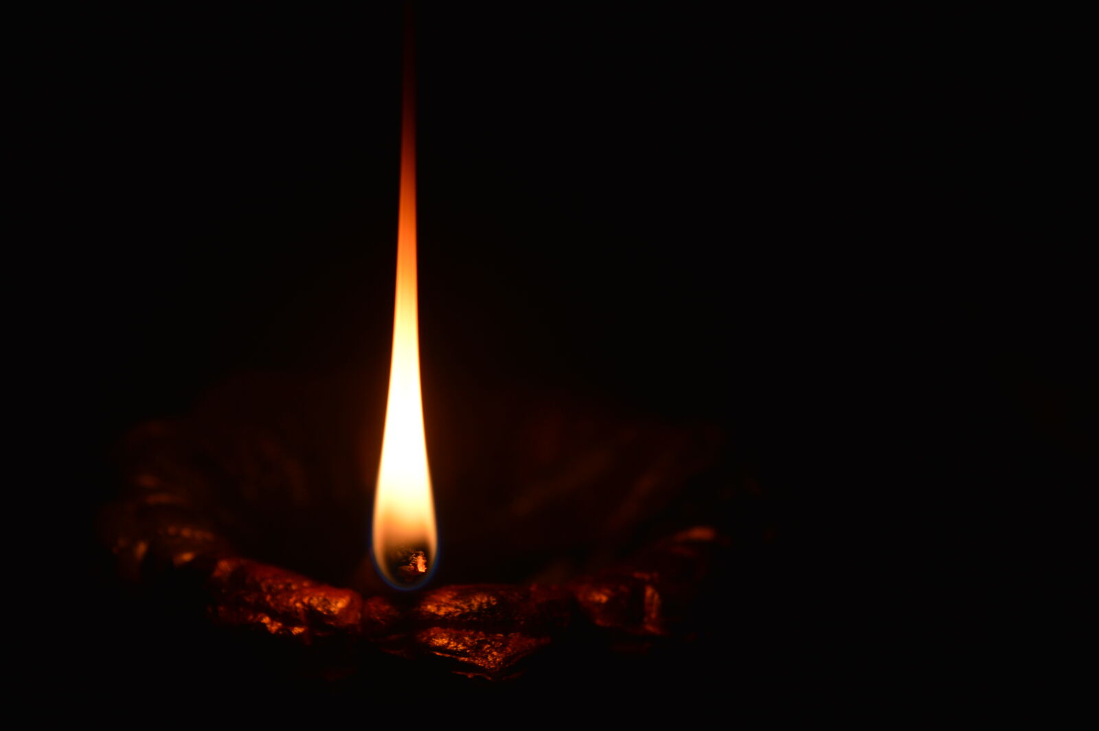 Nikon D3200 sample photo. Flame, lamp, light, oil photography
