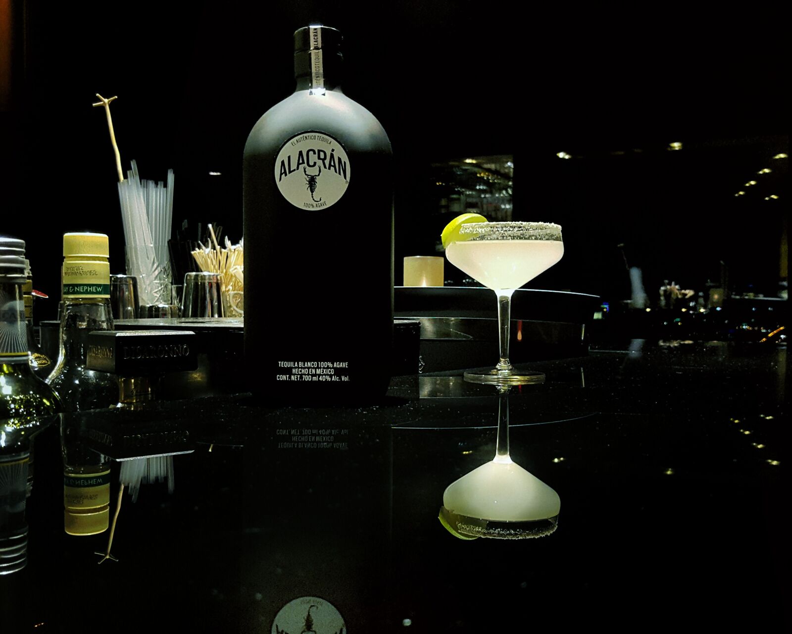 Samsung Galaxy S6 sample photo. Bar, booze, bottle photography