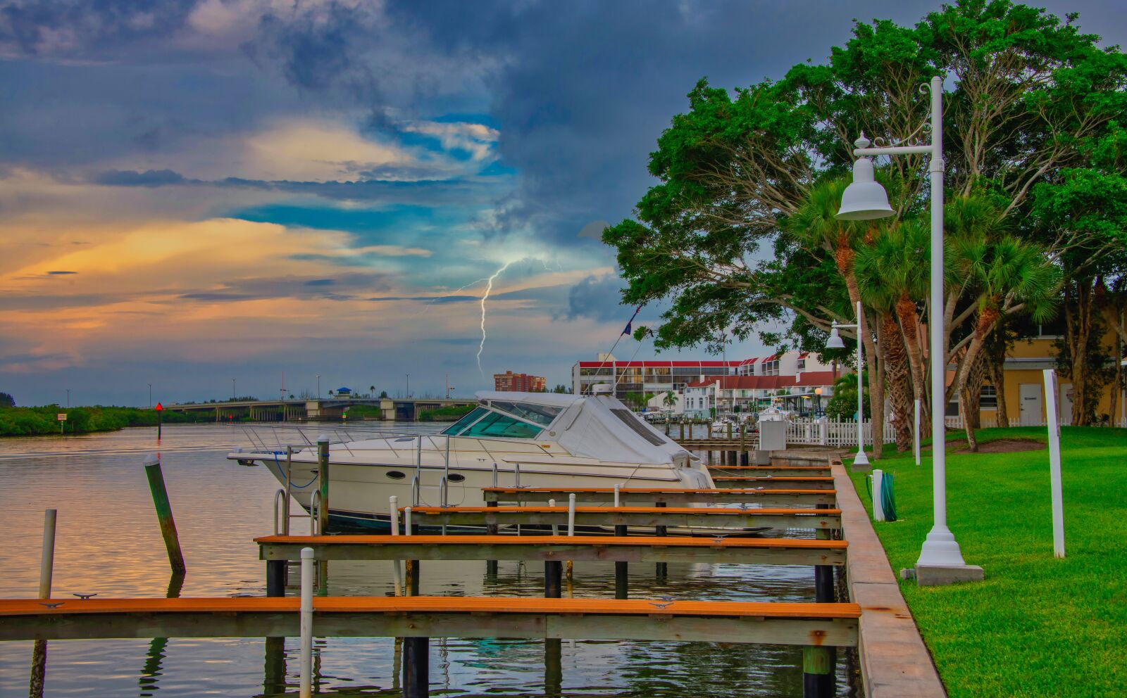 Nikon D850 sample photo. Boat, yacht, pier photography