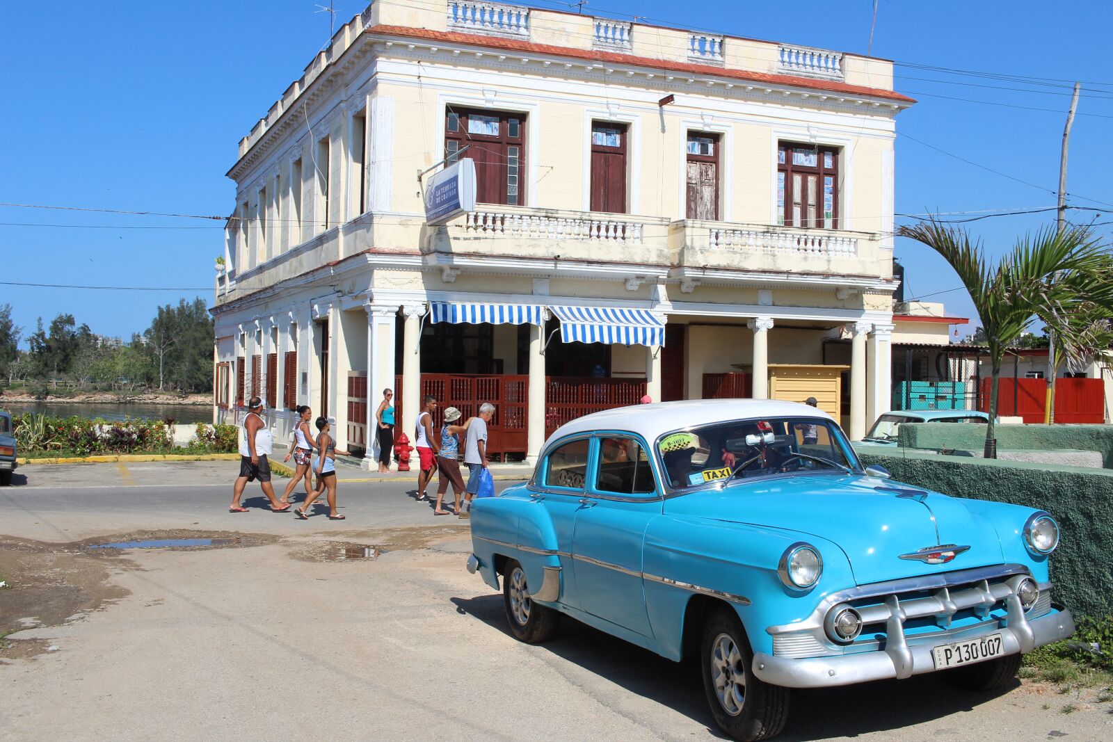 Canon EOS 1300D (EOS Rebel T6 / EOS Kiss X80) sample photo. Cuba, havana photography