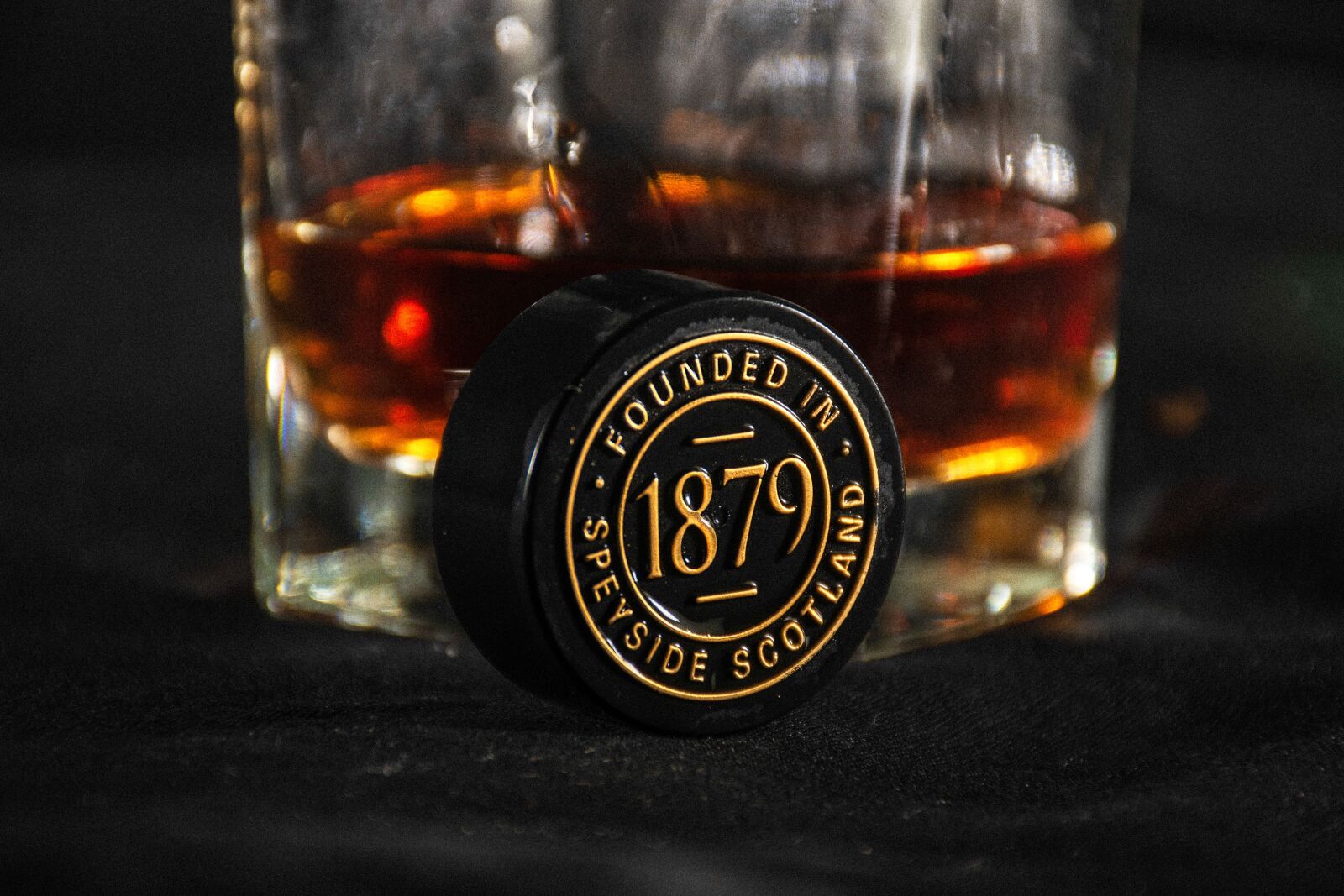 Nikon D5600 sample photo. Alcohol, whisky, stay home photography
