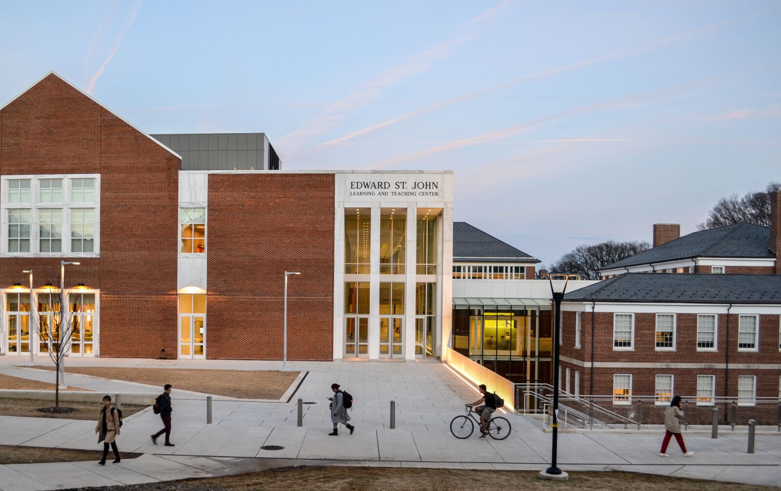 Nikon D3100 sample photo. Architecture, building, campus photography