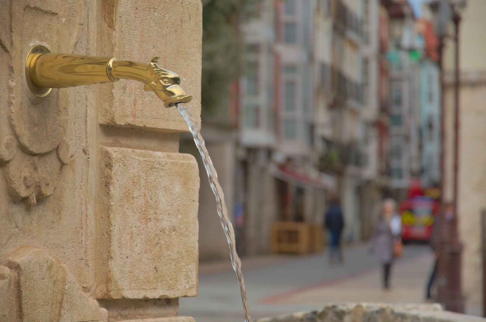 Nikon D5100 sample photo. Burgos, spain, city photography