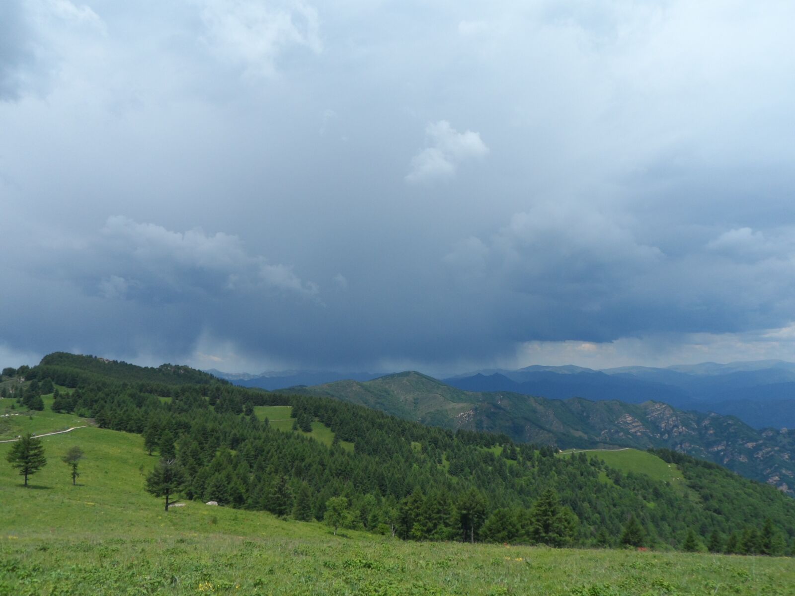 Samsung ST200 / ST200F / ST201 / ST201F / ST205F sample photo. Mountain, the scenery, blue photography
