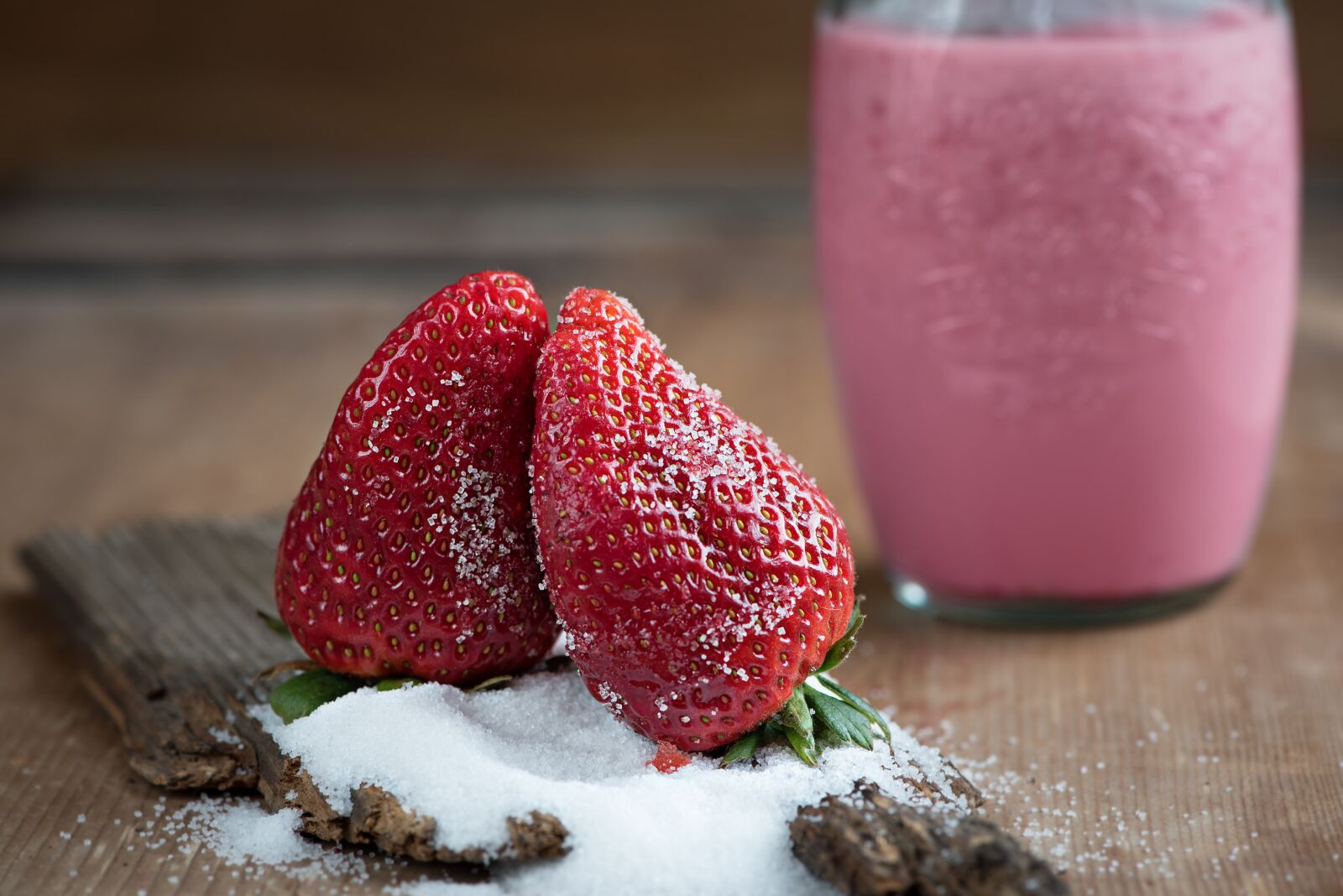 Nikon D750 sample photo. Strawberries, ripe, red photography