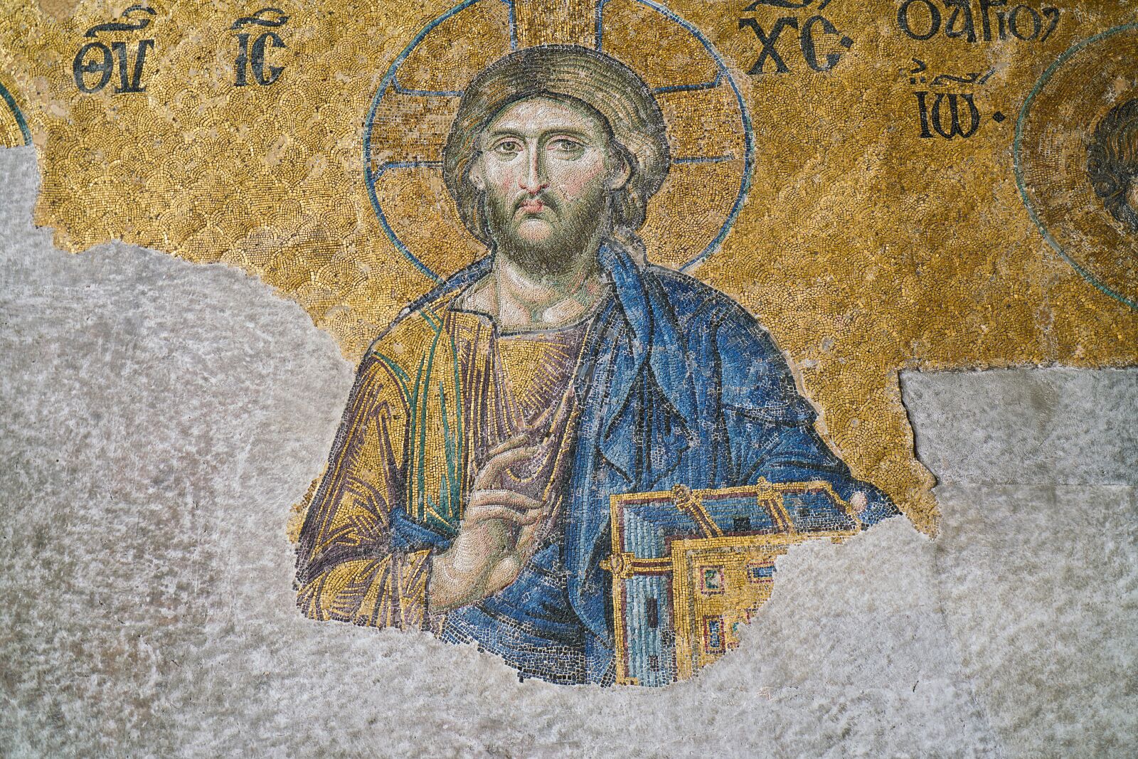 Sony a7R II + Sony Vario Tessar T* FE 24-70mm F4 ZA OSS sample photo. Jesus, pictures, hagia sophia photography