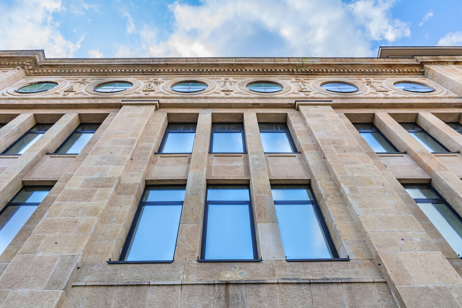 Nikon D5200 sample photo. Facade, window, building photography