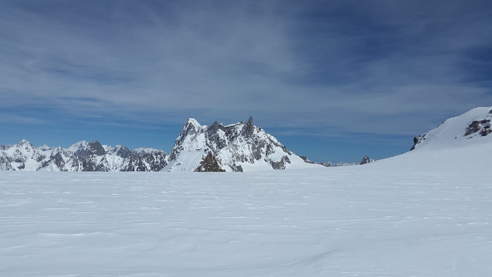 Samsung Galaxy Alpha sample photo. High mountains, chamonix, grand photography
