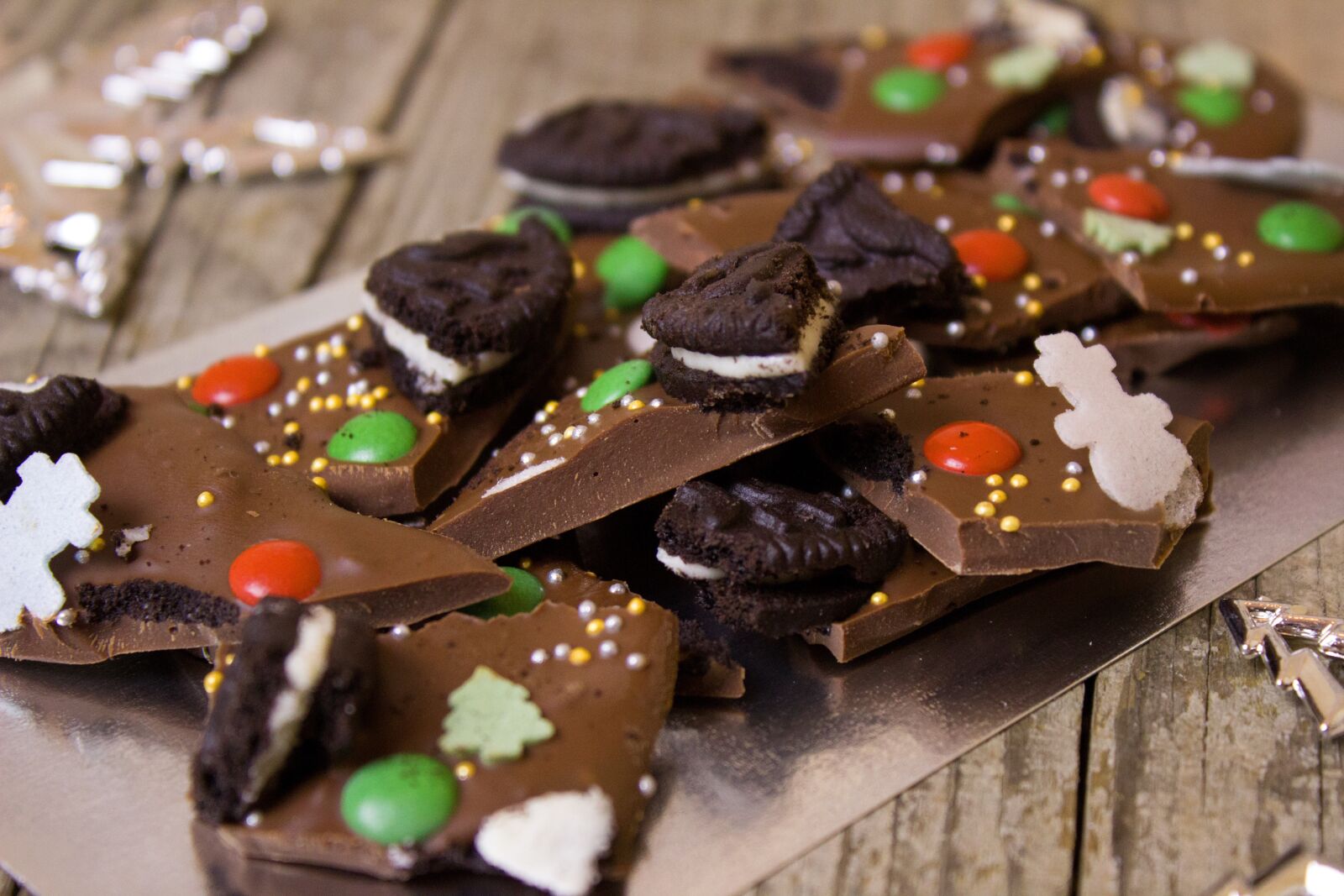 Canon EOS 600D (Rebel EOS T3i / EOS Kiss X5) sample photo. Chocolate, cookies, sugar photography