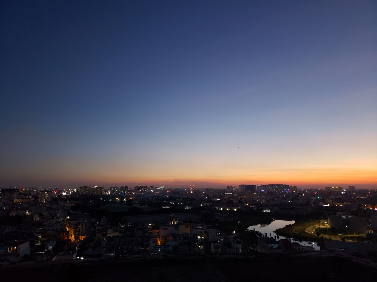 Samsung Galaxy Note9 sample photo. Sunset, city, landscape photography